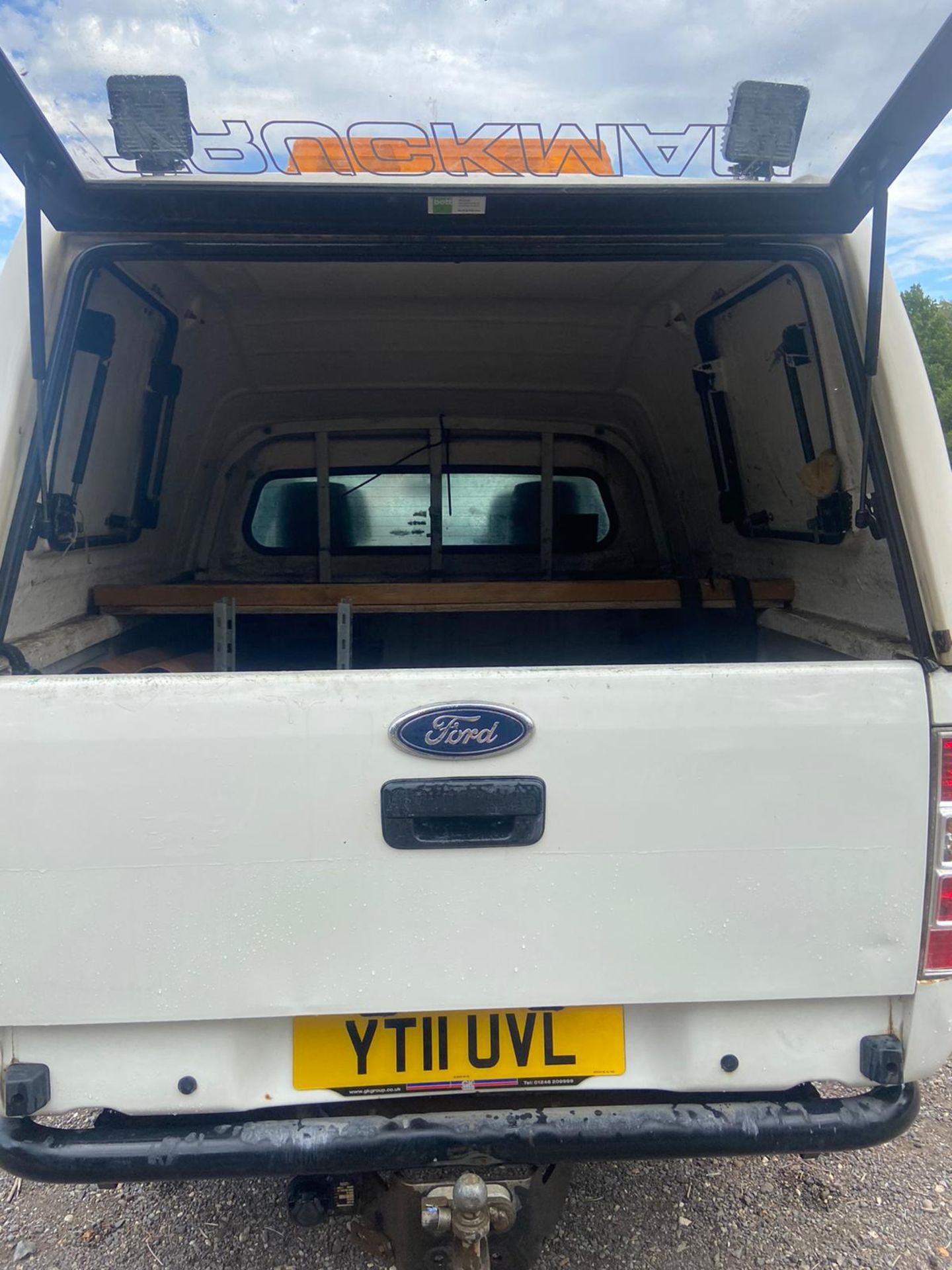 2011/11 REG FORD RANGER XL 4X4 D/C TDCI 2.5 DIESEL WHITE PICK-UP, SHOWING 1 FORMER KEEPER *PLUS VAT* - Image 7 of 12