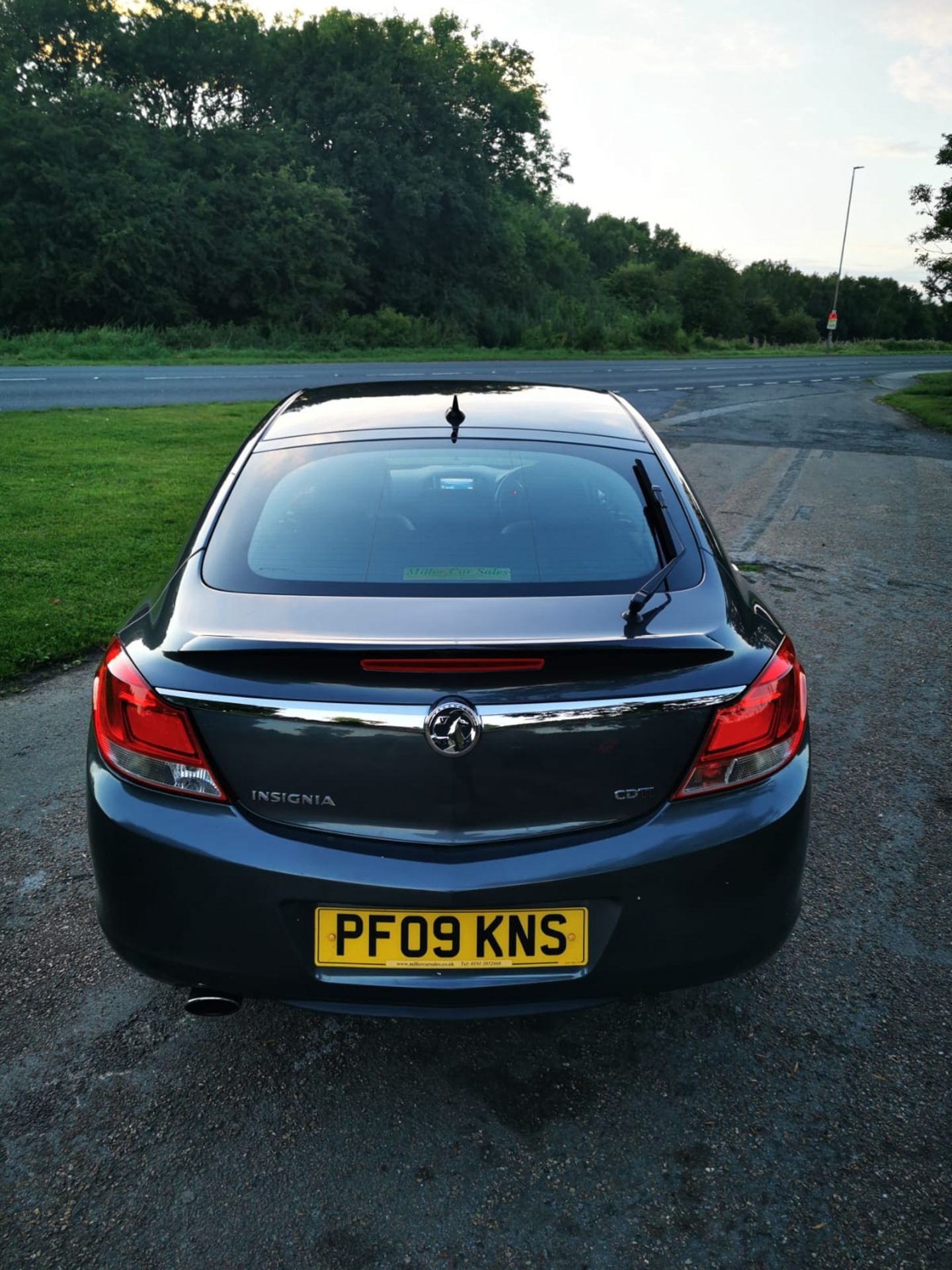 2009/09 REG VAUXHALL INSIGNIA SE NAV 160 CDTI 2.0 DIESEL 5DR HATCHBACK, SHOWING 2 FORMER KEEPERS - Image 6 of 22