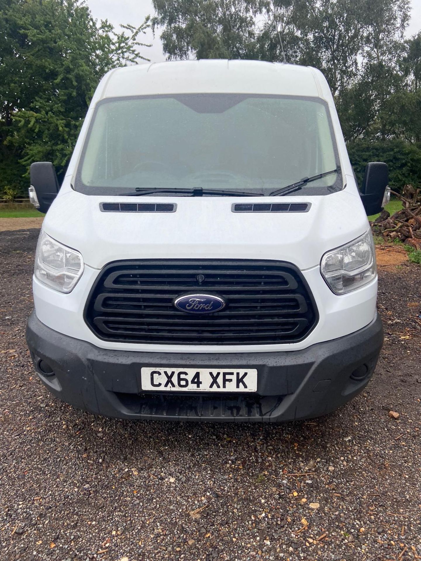 2014/64 REG FORD TRANSIT 330 ECONETIC 2.2 DIESEL WHITE PANEL VAN, SHOWING 0 FORMER KEEPERS - Image 2 of 8