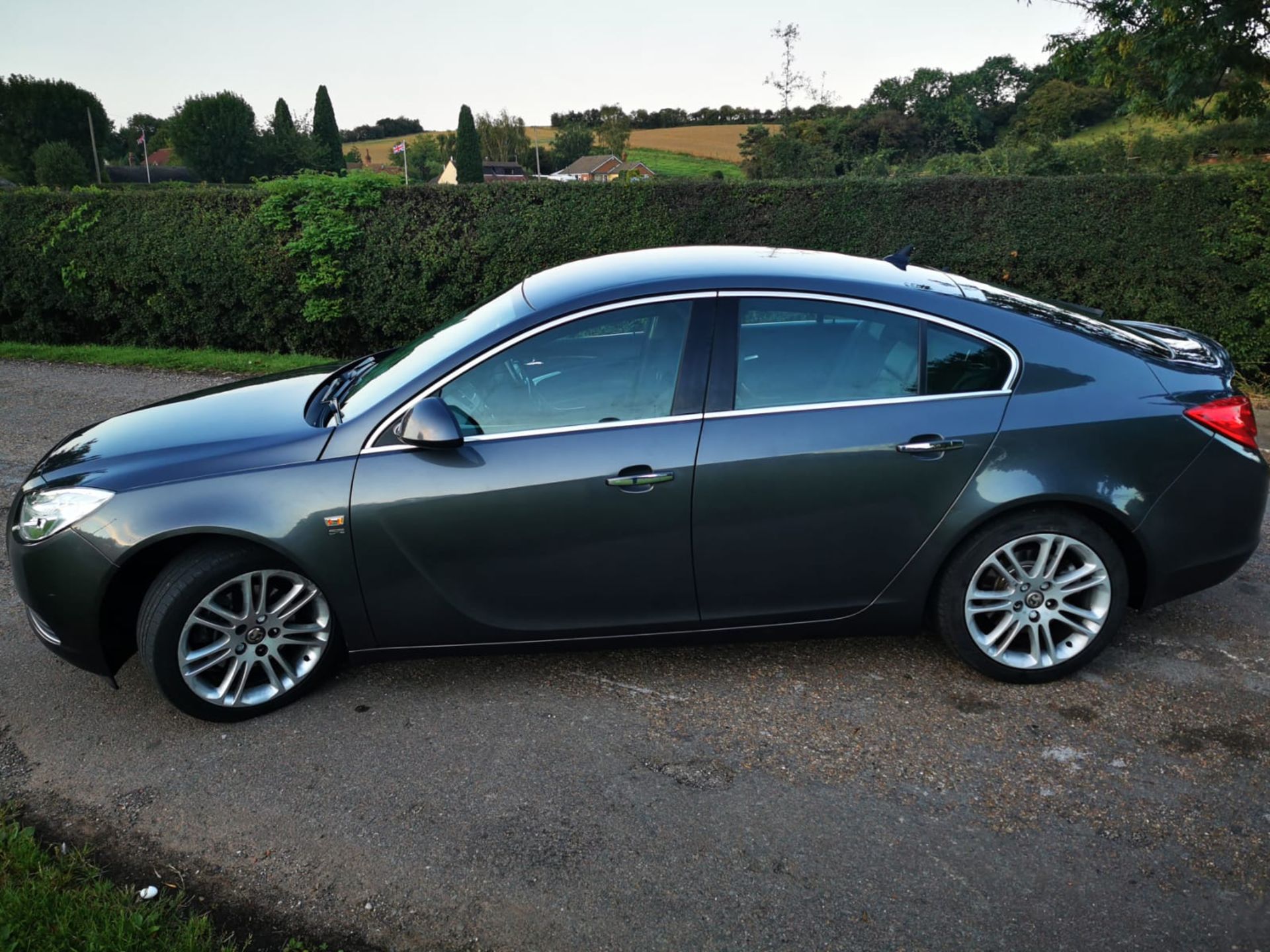 2009/09 REG VAUXHALL INSIGNIA SE NAV 160 CDTI 2.0 DIESEL 5DR HATCHBACK, SHOWING 2 FORMER KEEPERS - Image 4 of 22