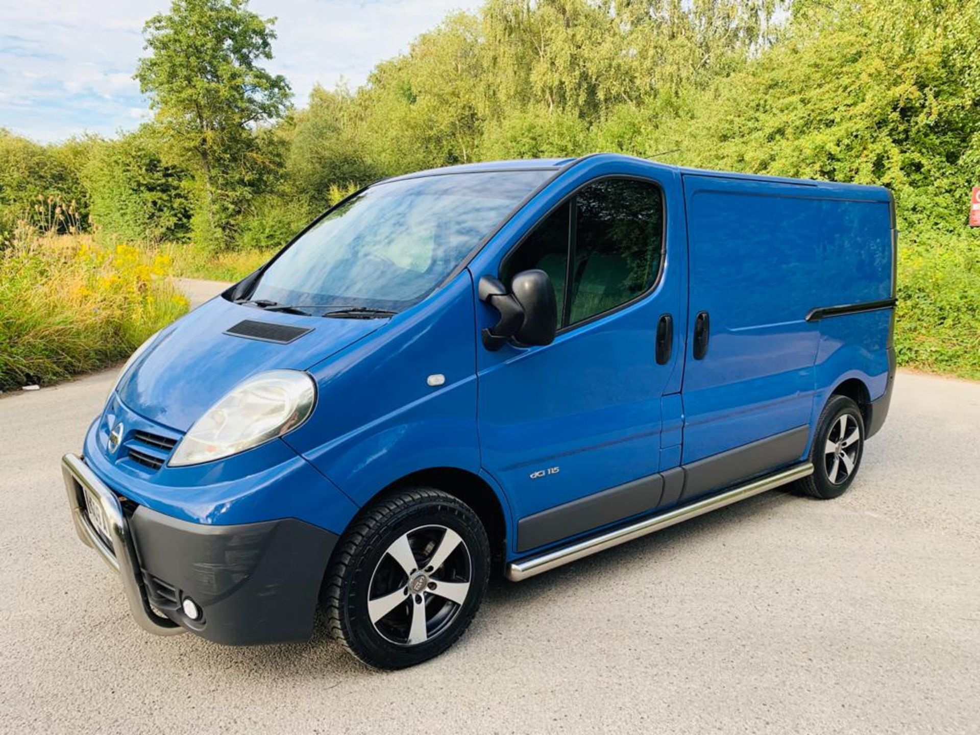 2009/09 REG NISSAN PRIMASTAR DCI 115 SE SWB 2.0 DIESEL BLUE PANEL VAN, SHOWING 1 FORMER KEEPER - Image 2 of 13