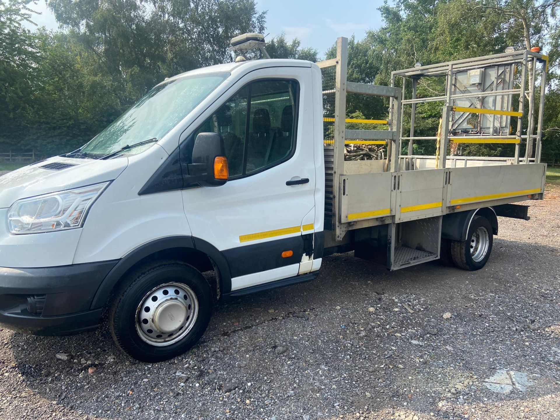 2015/15 REG FORD TRANSIT 350 WHITE DROPSIDE LORRY 2.2 DIESEL, SHOWING 0 FORMER KEEPERS *PLUS VAT* - Image 4 of 10