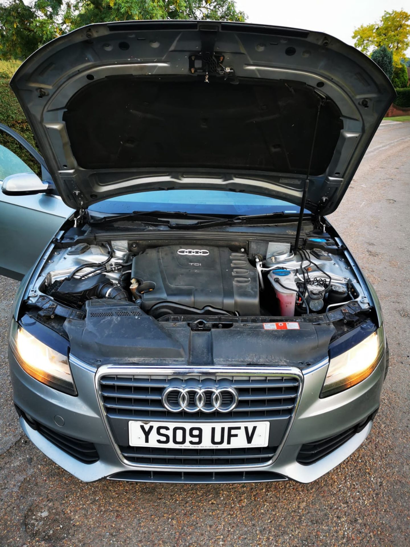 2009/09 REG AUDI A4 SE TDI 2.0 DIESEL GREY 4 DOOR SALOON, SHOWING 4 FORMER KEEPERS *NO VAT* - Image 9 of 20