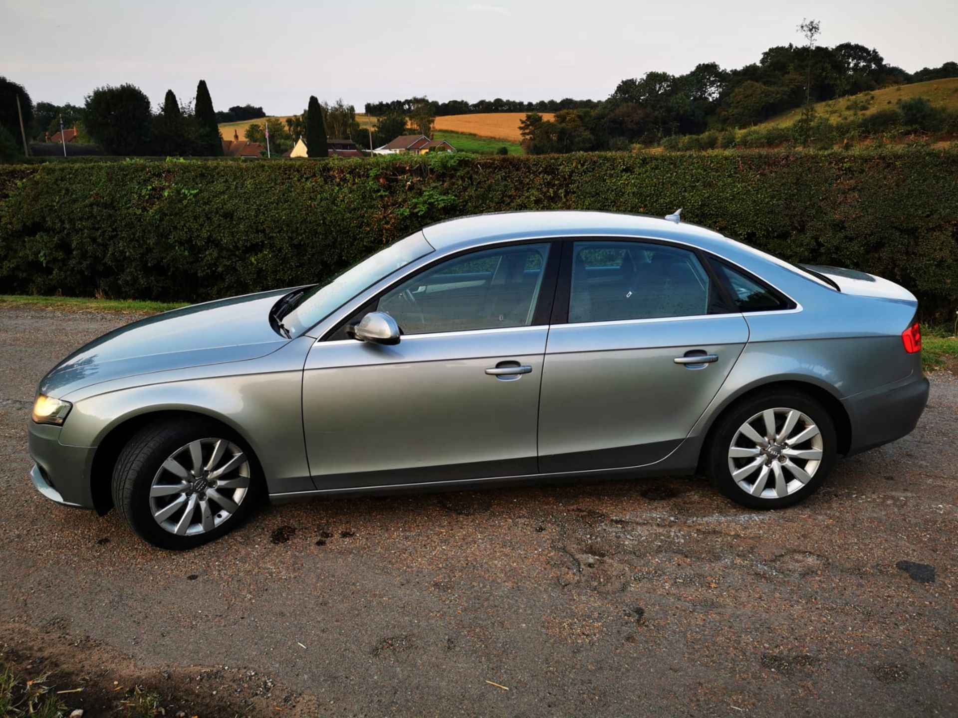 2009/09 REG AUDI A4 SE TDI 2.0 DIESEL GREY 4 DOOR SALOON, SHOWING 4 FORMER KEEPERS *NO VAT* - Image 4 of 20