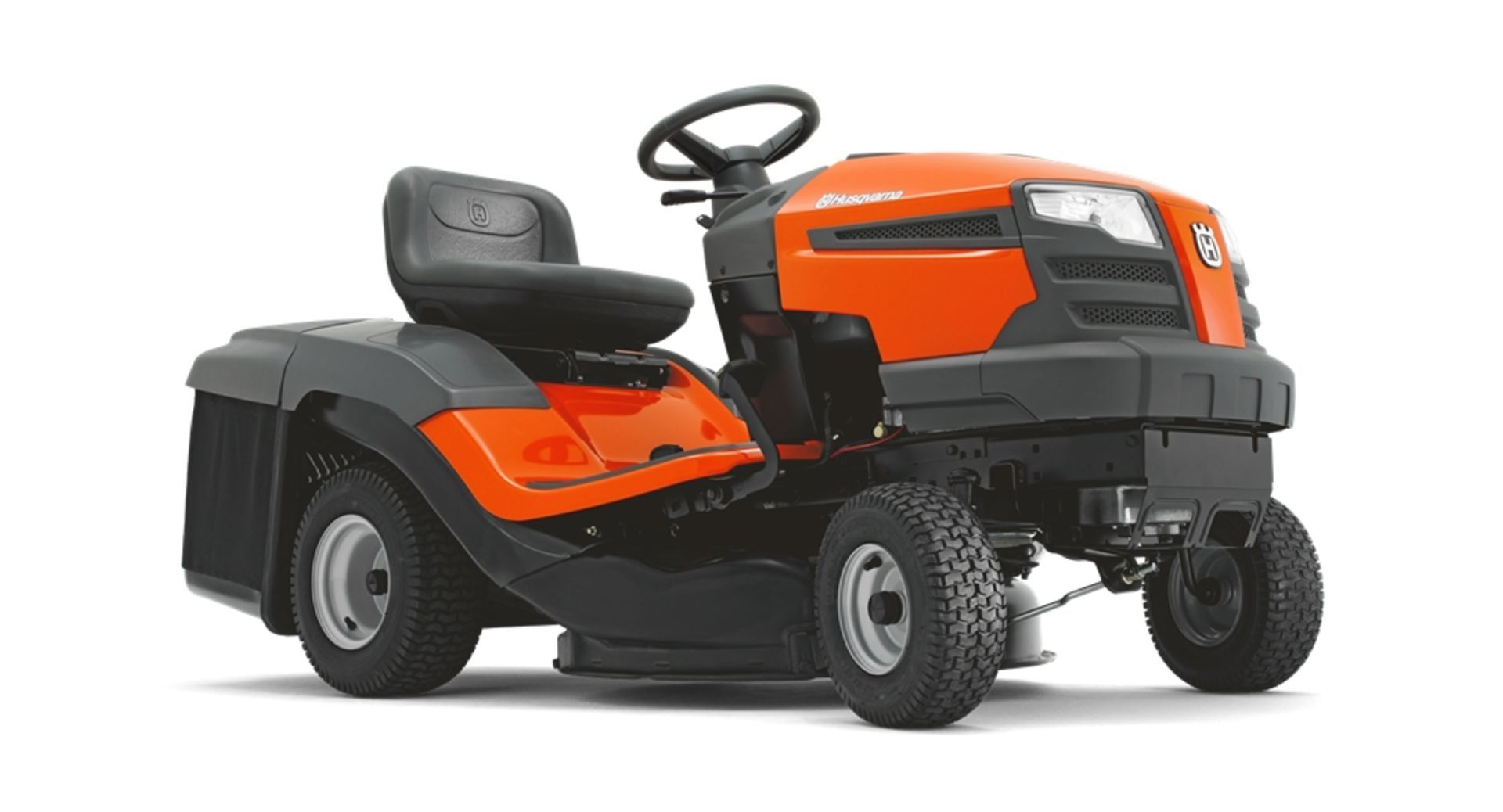 2020 BRAND NEW HUSQVARNA TC130 ROTARY RIDE ON LAWN MOWER (REAR DISCHARGE) C/W COLLECTOR *PLUS VAT*