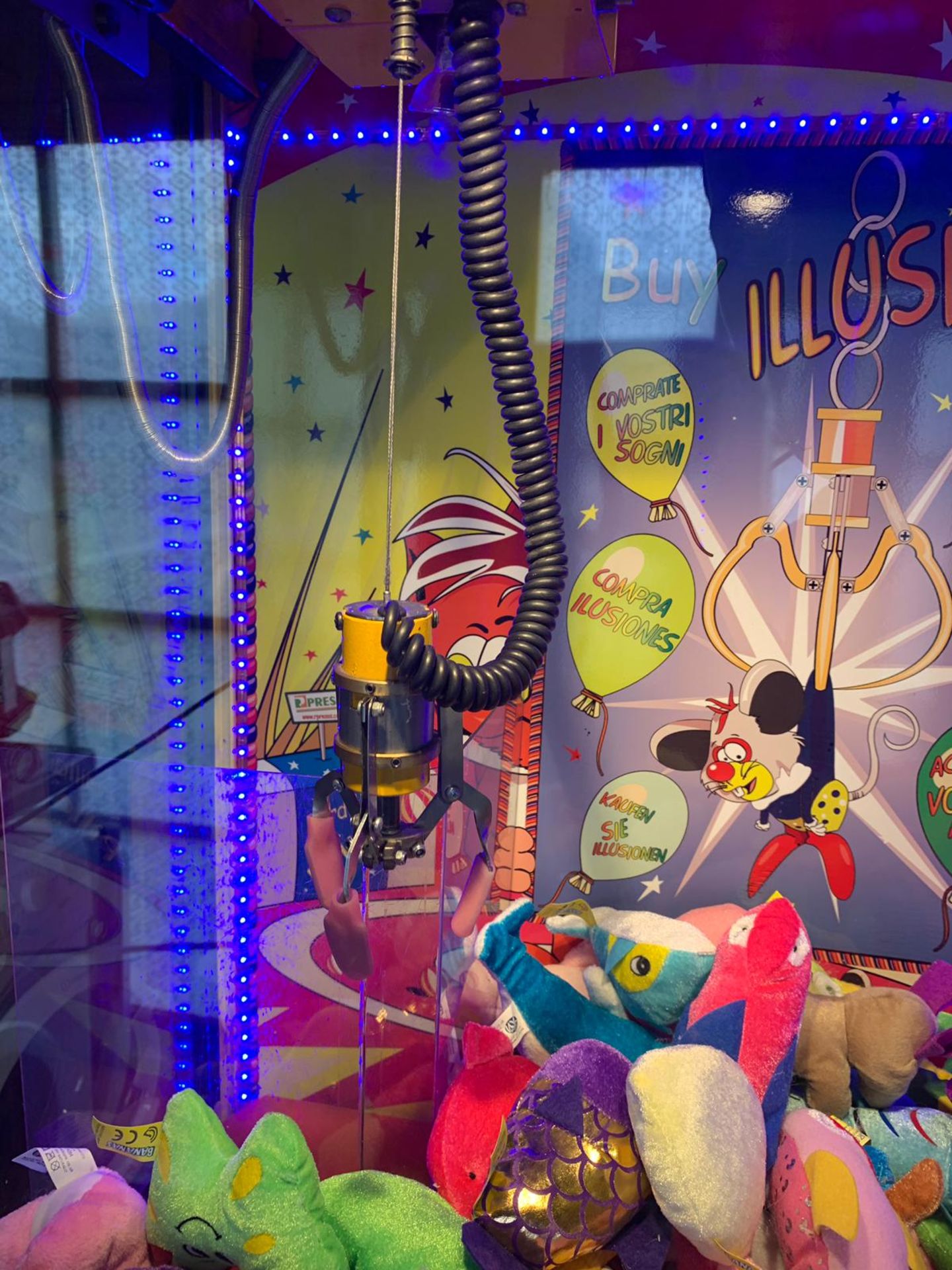 Buy Illusion Arcade Claw Machine, In Working Order *Plus Vat* - Image 6 of 6