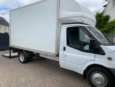 2013/63 REG FORD TRANSIT 125 T350 RWD 2.2 DIESEL WHITE BOX VAN, SHOWING 1 FORMER KEEPER *PLUS VAT*