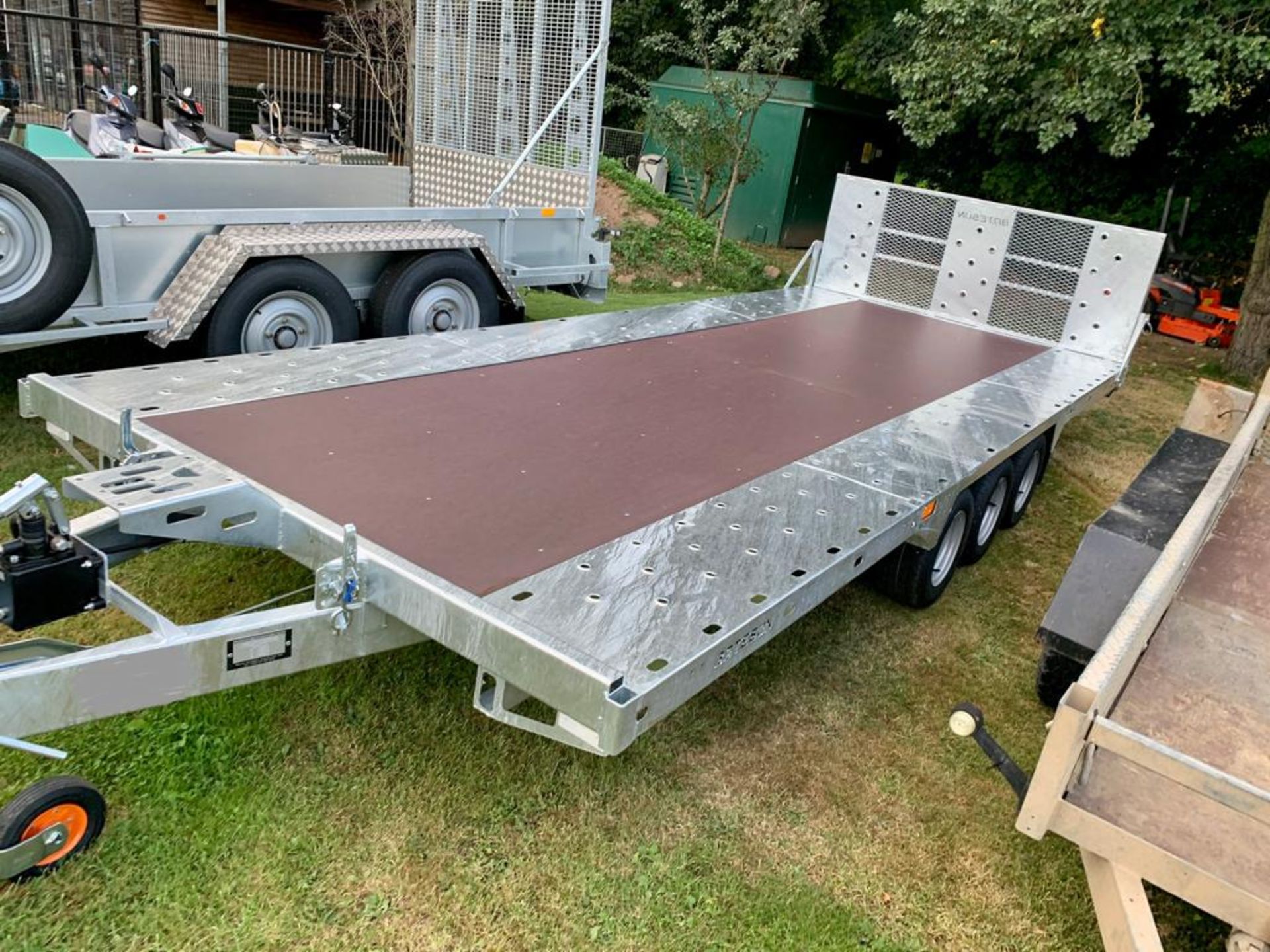 BRAND NEW NEVER USED BATESON 3500KG TRI-AXLE TILT BED TRAILER *PLUS VAT* - Image 7 of 7