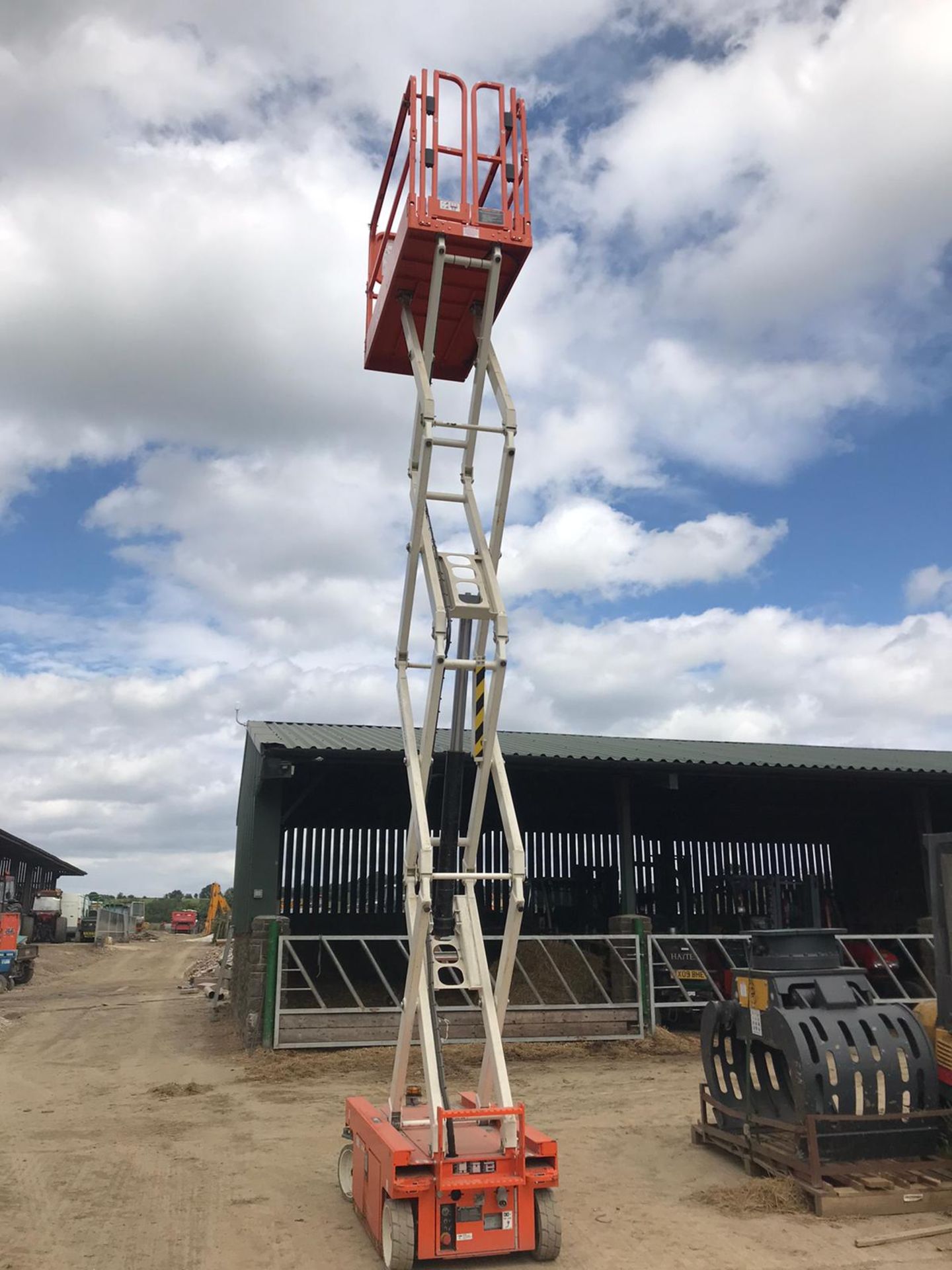 2018 SNORKEL S3219E SCISSOR LIFT, RUNS, DRIVES AND LIFTS *PLUS VAT* - Image 6 of 6