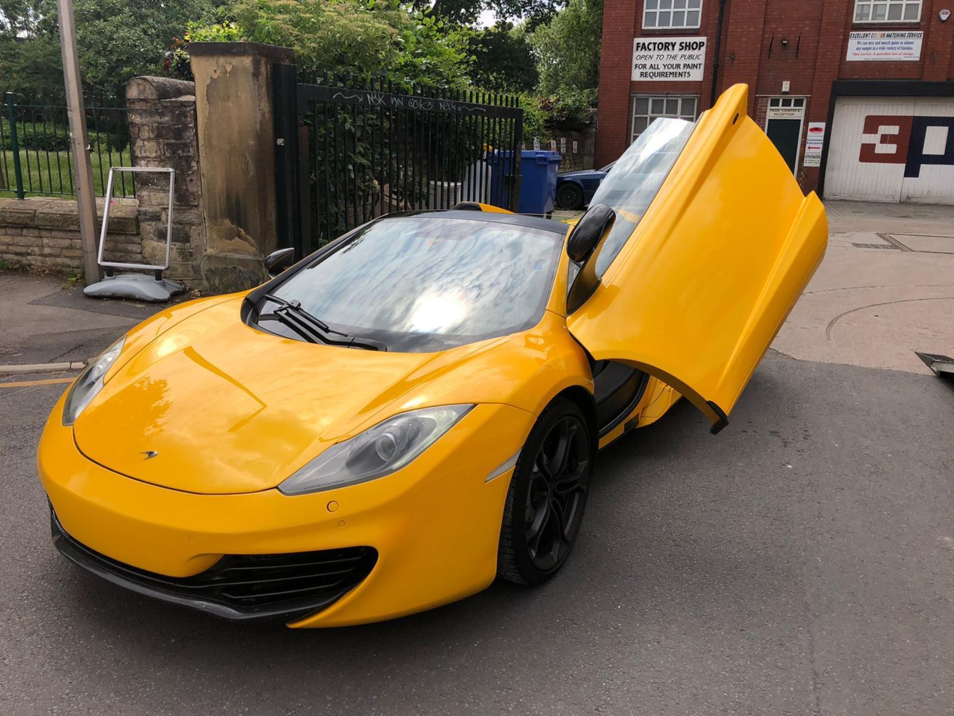 2012 MCLAREN MP4-12C SPIDER, 12,000 MILES LEFT HAND DRIVE SOLD WITH NOVA *NO VAT*