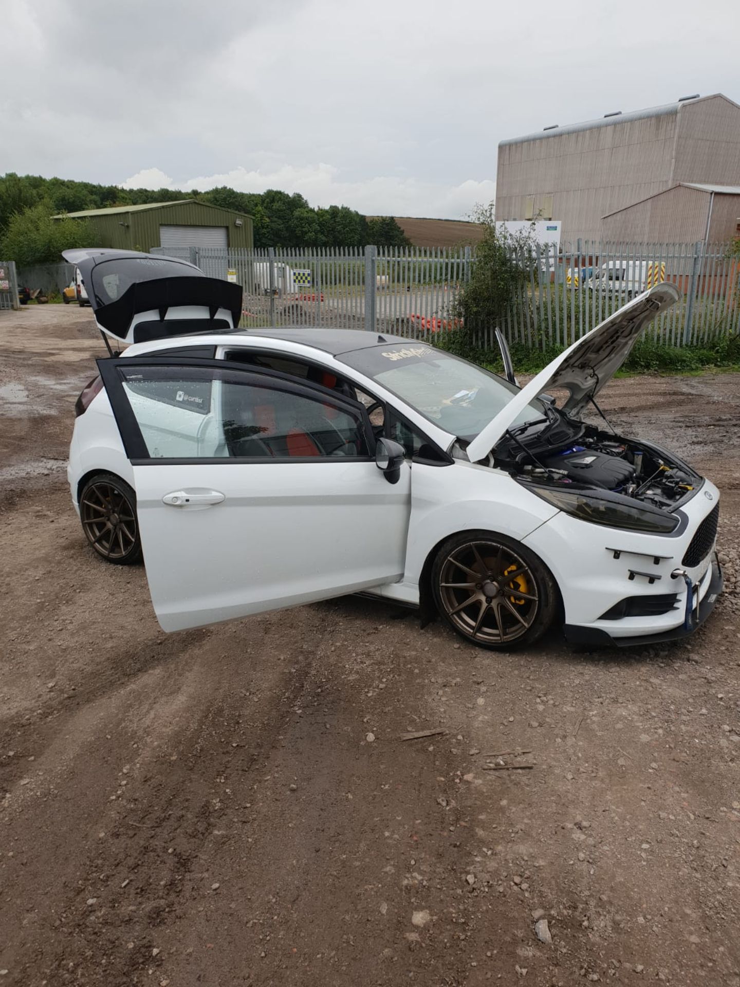 2015/65 REG FORD FIESTA ST-3 TURBO 1.6 PETROL WHITE 3 DOOR HATCHBACK, SHOWING 2 FORMER KEEPERS - Image 7 of 30