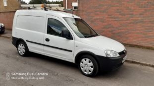 2009/09 REG VAUXHALL COMBO 2000 CDTI 1.25 DIESEL CAR DERIVED VAN, SHOWING 0 FORMER KEEPERS *NO VAT*