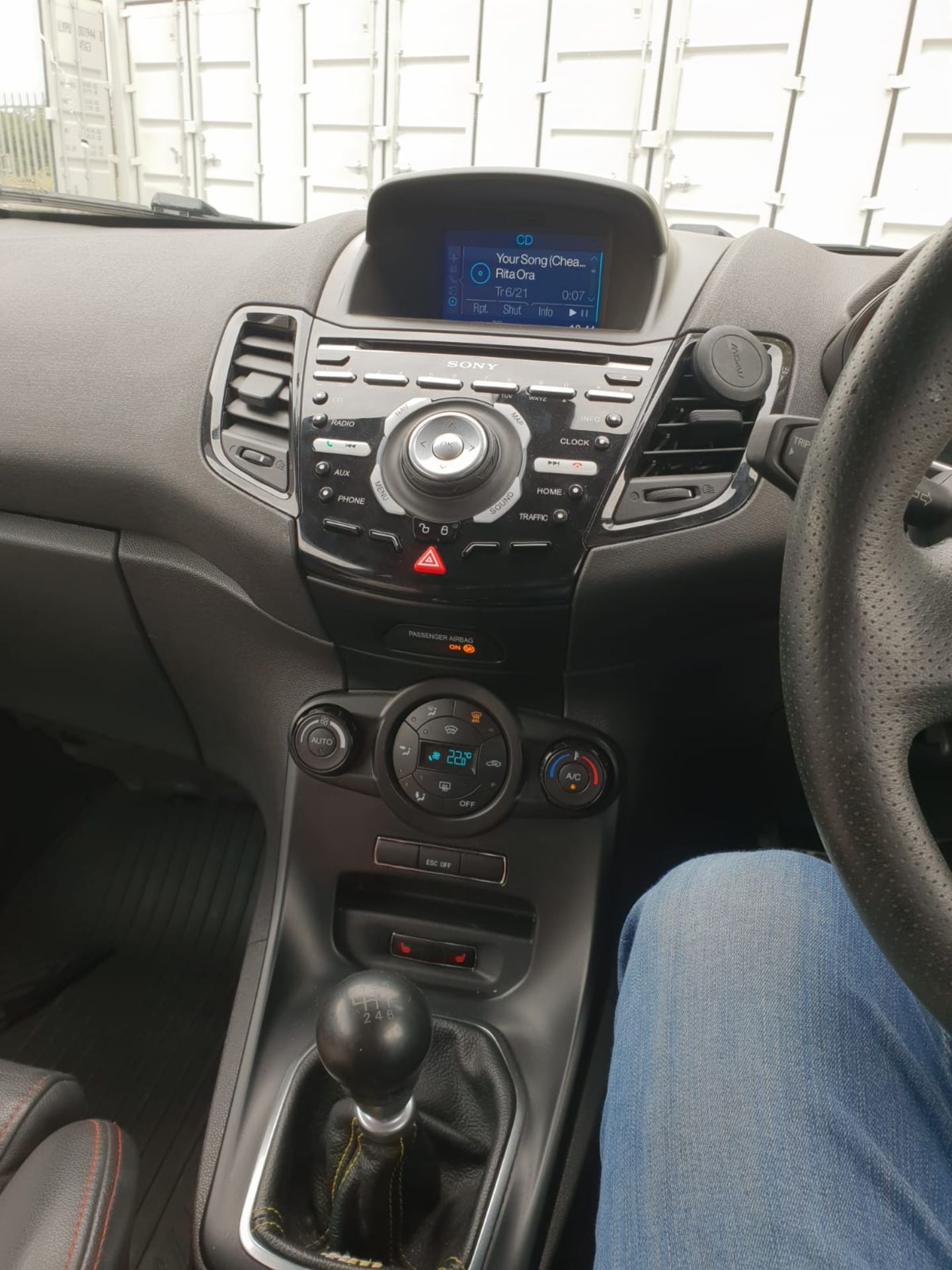 2015/65 REG FORD FIESTA ST-3 TURBO 1.6 PETROL WHITE 3 DOOR HATCHBACK, SHOWING 2 FORMER KEEPERS - Image 15 of 30