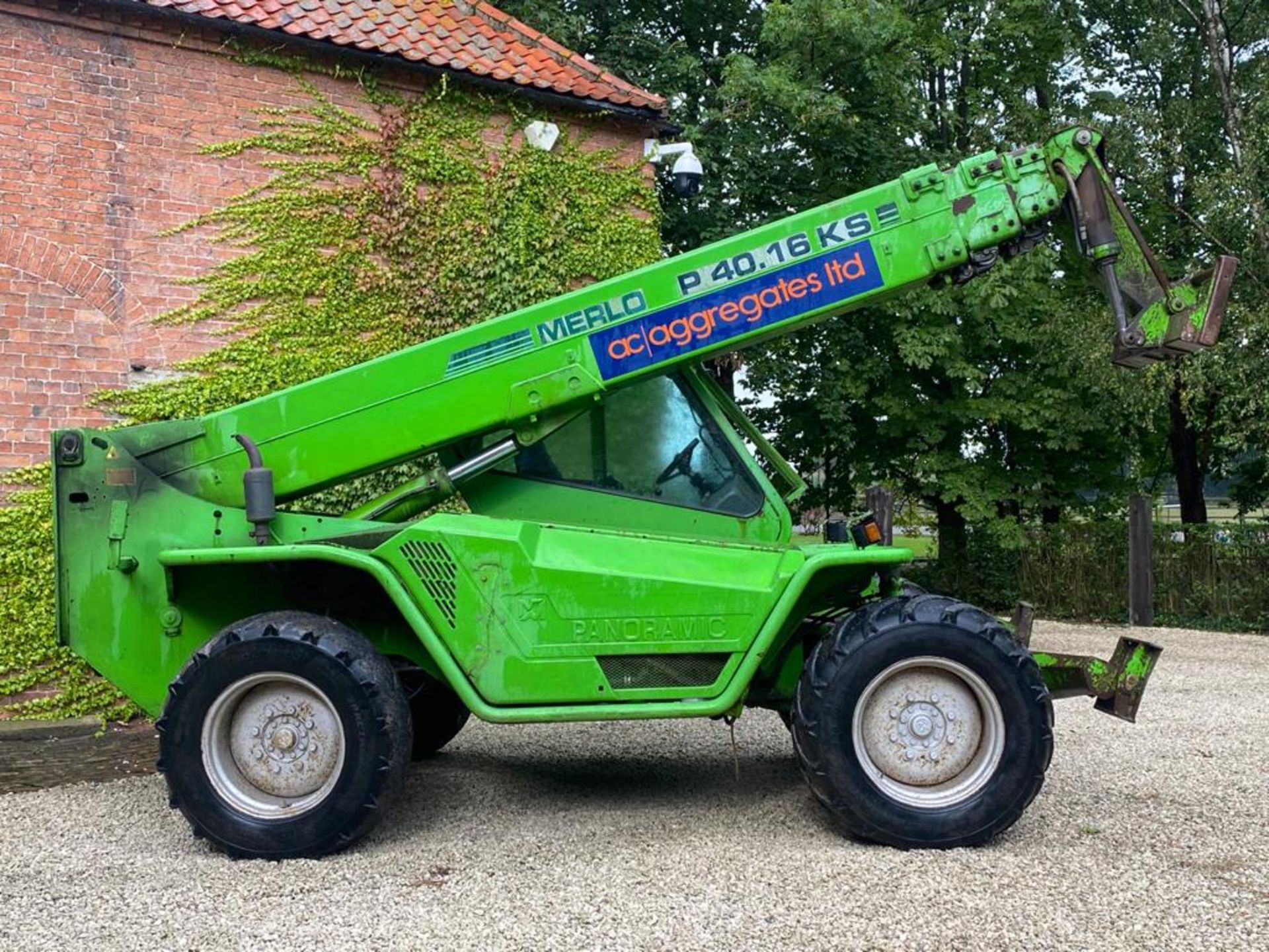 MERLO P40.16 KS TELESCOPIC HANDLER, NO ATTACHMENTS INCLUDED, RUNS, WORKS AND LIFTS *PLUS VAT* - Image 12 of 23