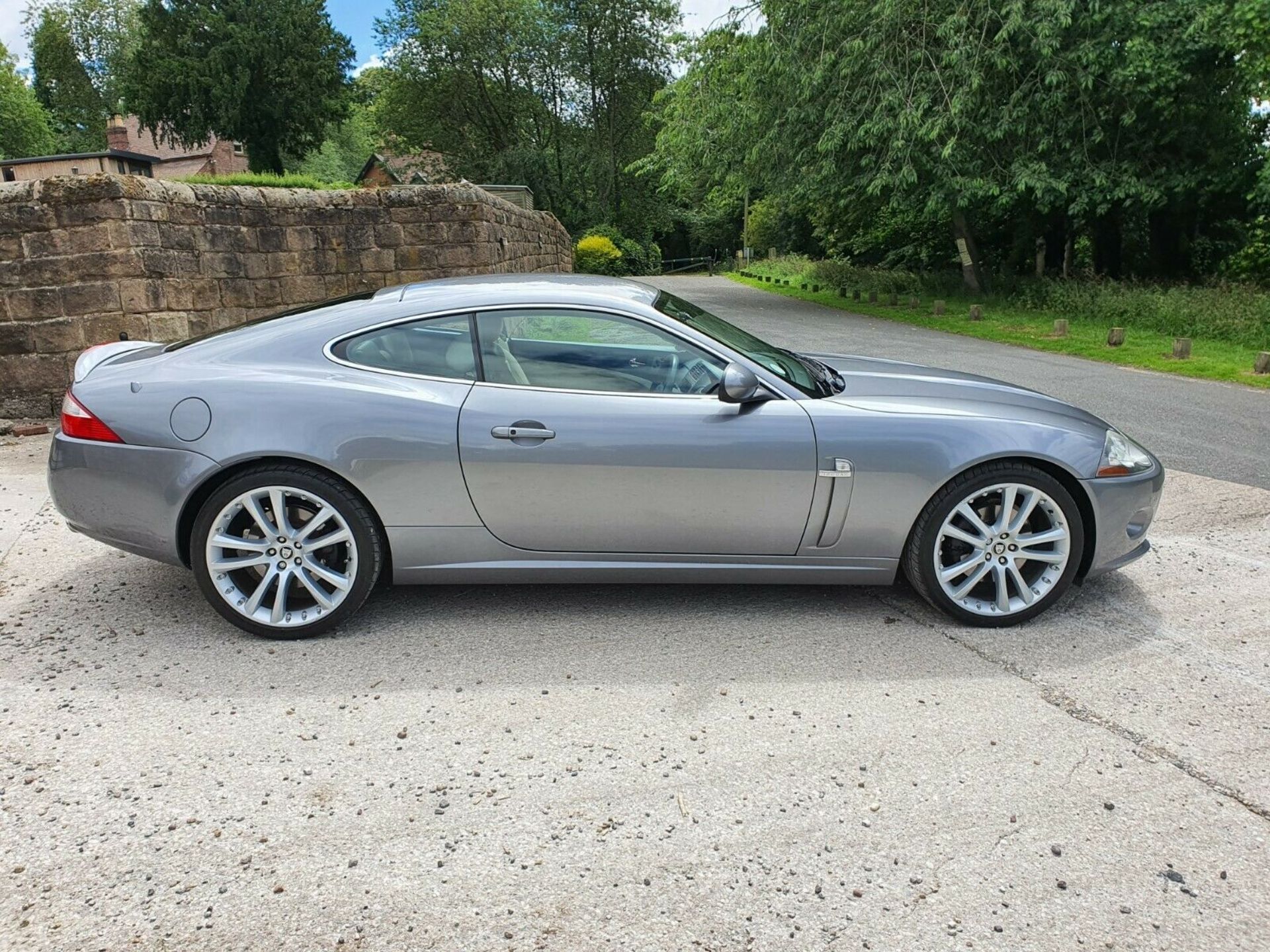 2007/56 REG JAGUAR XK AUTOMATIC 4.2 PETROL GREY 5 DOOR AUTOMATIC 6 SPEED *NO VAT* - Image 8 of 12