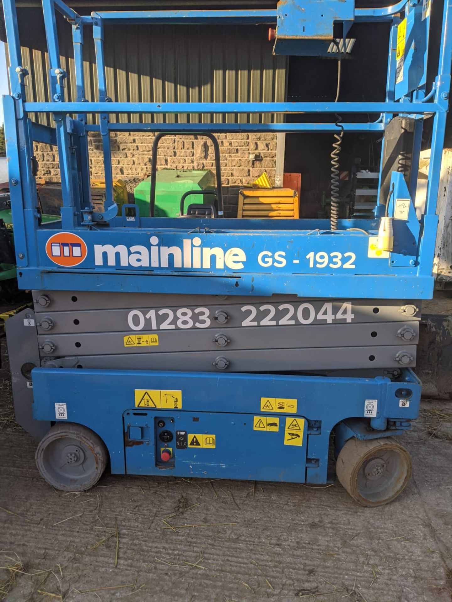 GENIE GS-1932 5.7M SCISSOR LIFT (SP), C/W LOLER TEST CERTIFICATE - FEB 2020, RUNS, WORKS, LIFTS