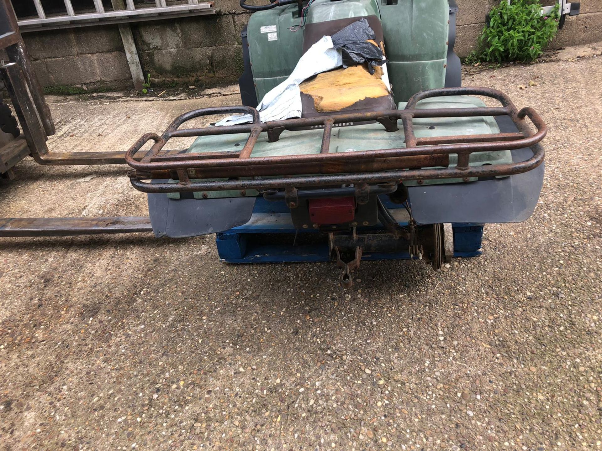 TIMBERWOLF QUAD BIKE, SELLING AS SPARES / REPAIRS - NO RESERVE *NO VAT* - Image 3 of 4