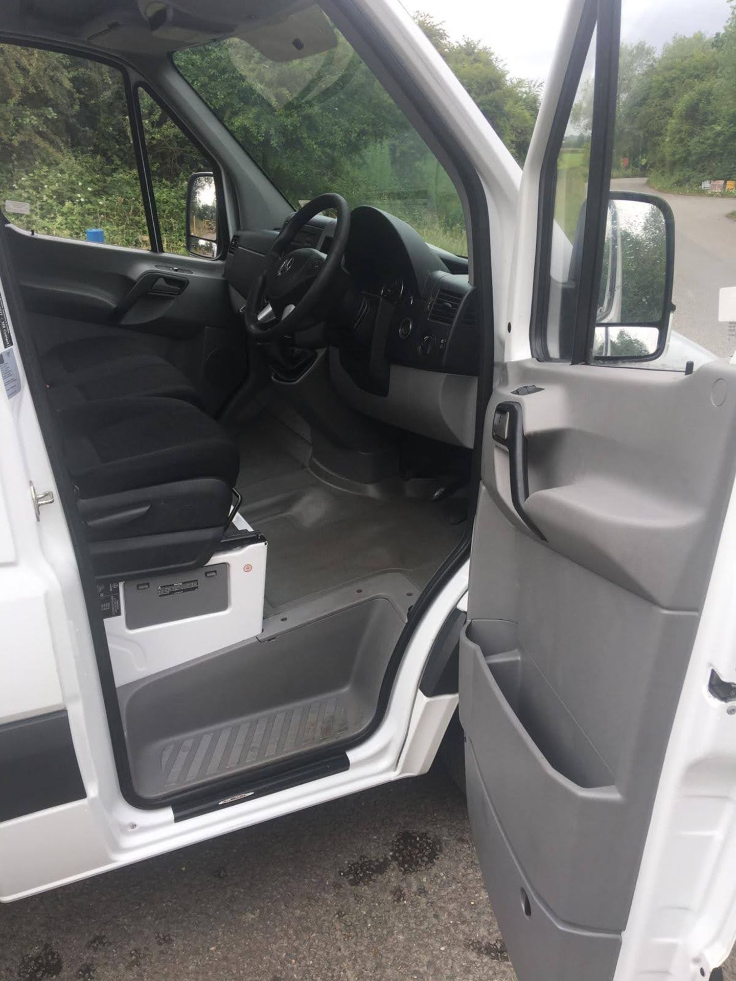 VERY RARE! 2013/13 REG MERCEDES-BENZ SPRINTER 519 CDI 3.0 DIESEL WHITE RECOVERY, (BMW NOT INCLUDED) - Image 15 of 24