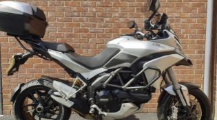 2015/15 REG DUCATI MULTISTRADA 1200 S TOURIN 1.2 PETROL SILVER MOTORCYCLE, SHOWING 1 FORMER KEEPER