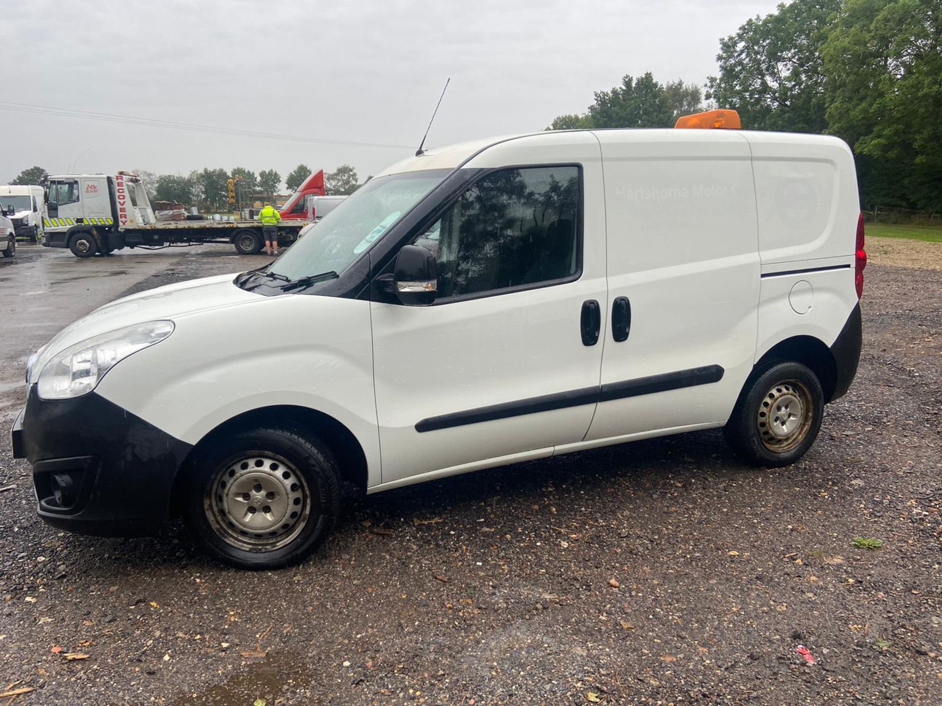 2014/14 REG VAUXHALL COMBO 2000 L1H1 CDTI SS ECOFLEX 1.25 DIESEL WHITE PANEL VAN *PLUS VAT* - Image 4 of 9