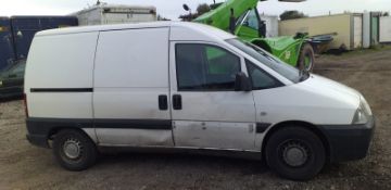 2006/06 REG PEUGEOT EXPERT 815D 1.9 DIESEL WHITE PANEL VAN, SHOWING 3 FORMER KEEPERS *NO VAT*