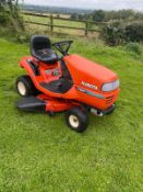 KUBOTA T1560 AUTO THROTTLE RIDE ON LAWN MOWER, RUNS, DRIVES AND CUTS *NO VAT*