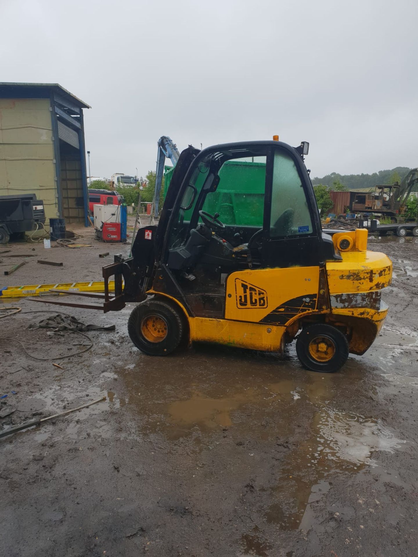 JCB 30D TELEHANDLER FULL WORKING ORDER, STARTS FIRST TOUCH OF THE KEY, RUNS, DRIVES, BOOMS OUT - Image 3 of 9