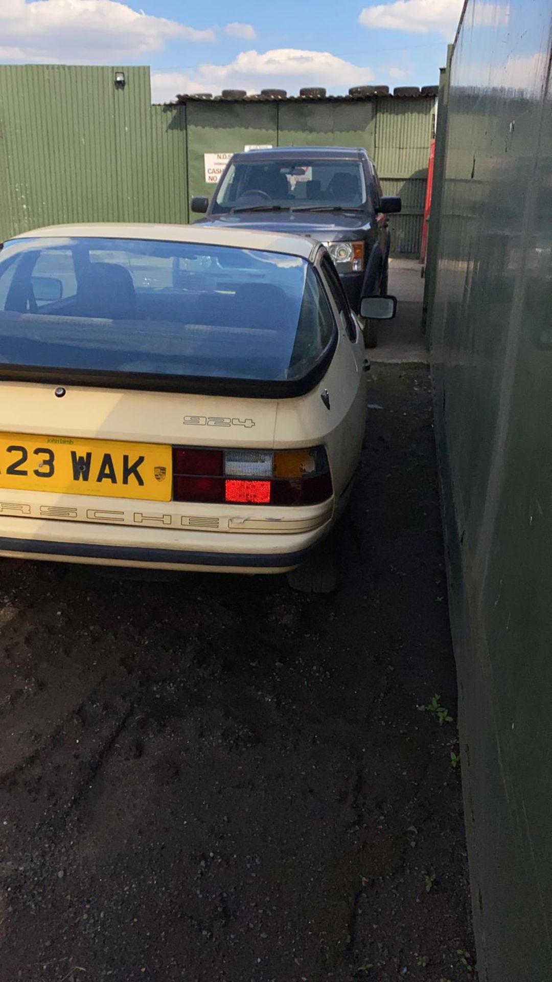 1983/A REG PORSCHE 924 2.0 PETROL BEIGE COUPE, V5 PRESENT *NO VAT* - Image 3 of 13