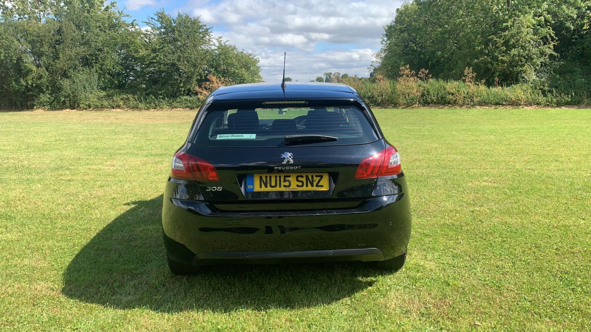 2015/15 REG PEUGEOT 308 ACTIVE HDI 1.6 DIESEL BLACK 5 DOOR HATCHBACK, SHOWING 1 FORMER KEEPER - Image 4 of 8