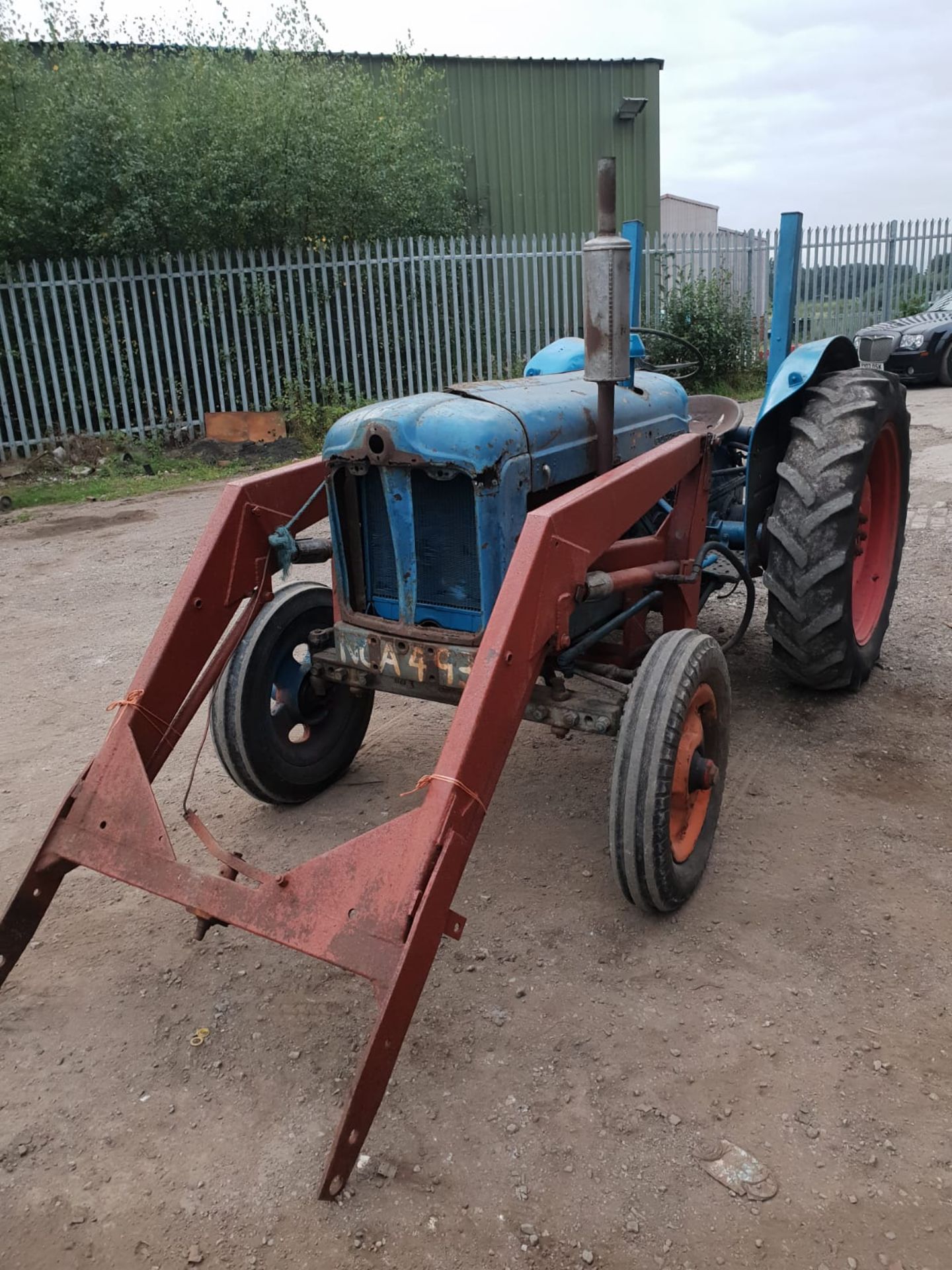 FORDSON MAJOR DIESEL TRACTOR GOOD WORKING ORDER, EVERYTHING WORKING FINE *NO VAT* - Image 5 of 7