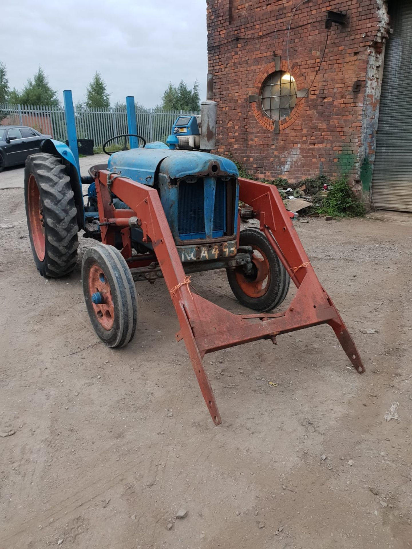 FORDSON MAJOR DIESEL TRACTOR GOOD WORKING ORDER, EVERYTHING WORKING FINE *NO VAT* - Image 7 of 7
