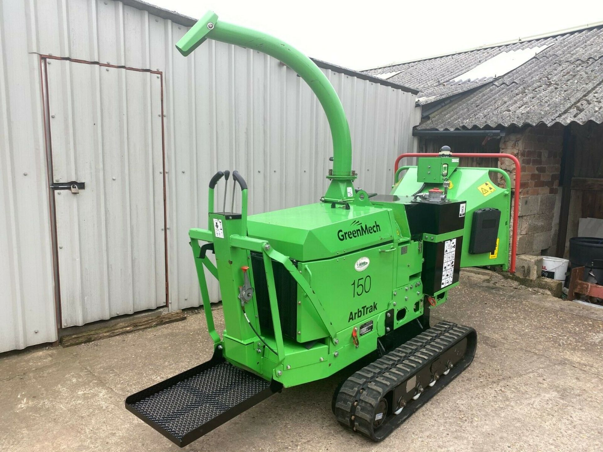 GREENMECH ARBTRAK 150 TRACKED WOODCHIPPER, KUBOTA DIESEL ENGINE, ONLY 659 HOURS, YEAR 2014 - Image 2 of 6