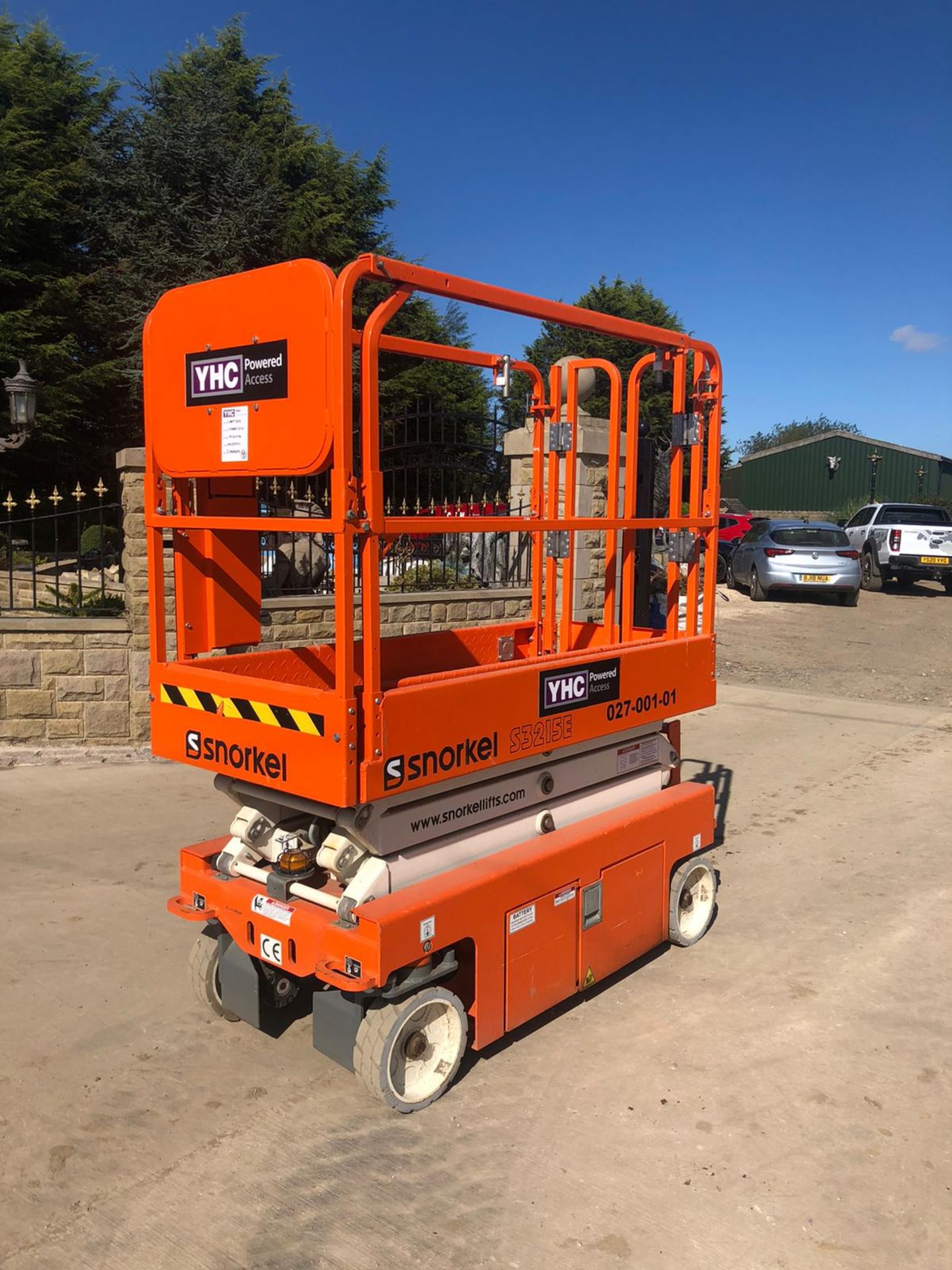 2018 SNORKEL S3215E SCISSOR LIFT, RUNS, DRIVES AND LIFTS *PLUS VAT* - Image 5 of 5