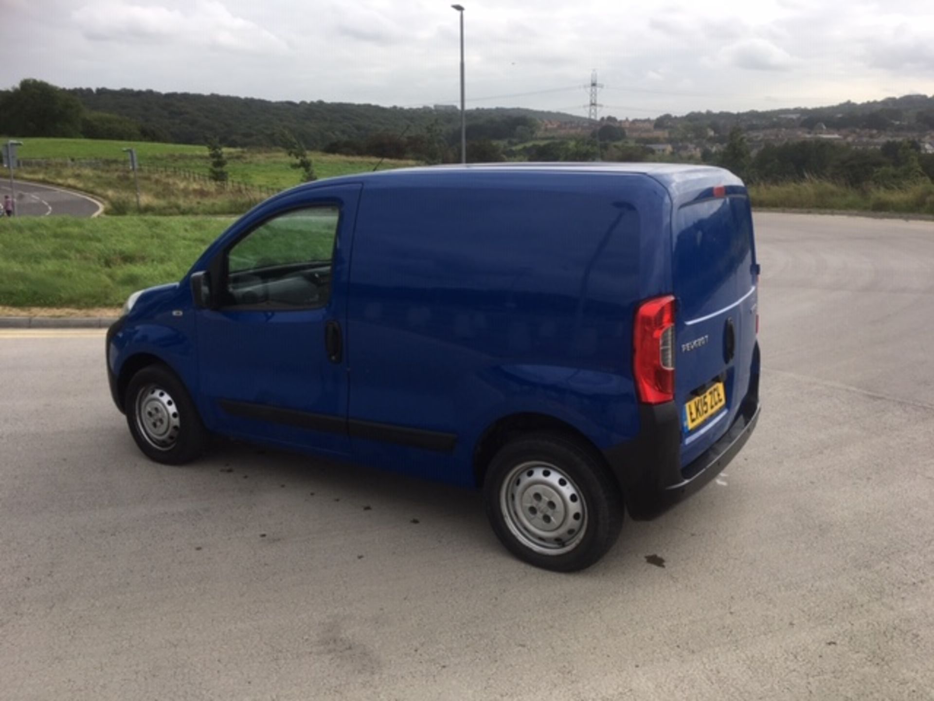 2015/15 REG PEUGEOT BIPPER S HDI 1.25 DIESEL BLUE PANEL VAN, SHOWING 1 FORMER KEEPER *NO VAT* - Image 5 of 12