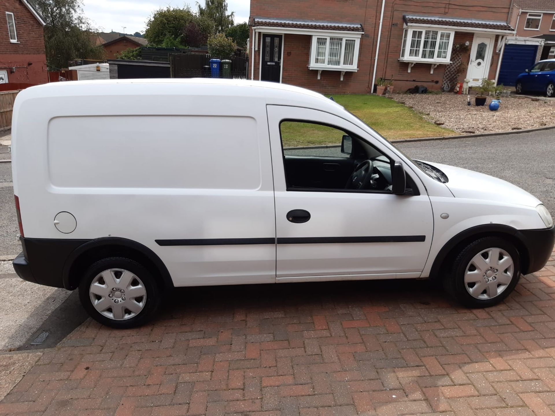 2009/58 REG VAUXHALL COMBO 2000 CDTI 1.25 DIESEL WHITE VAN, SHOWING 0 FORMER KEEPERS *NO VAT* - Image 6 of 13