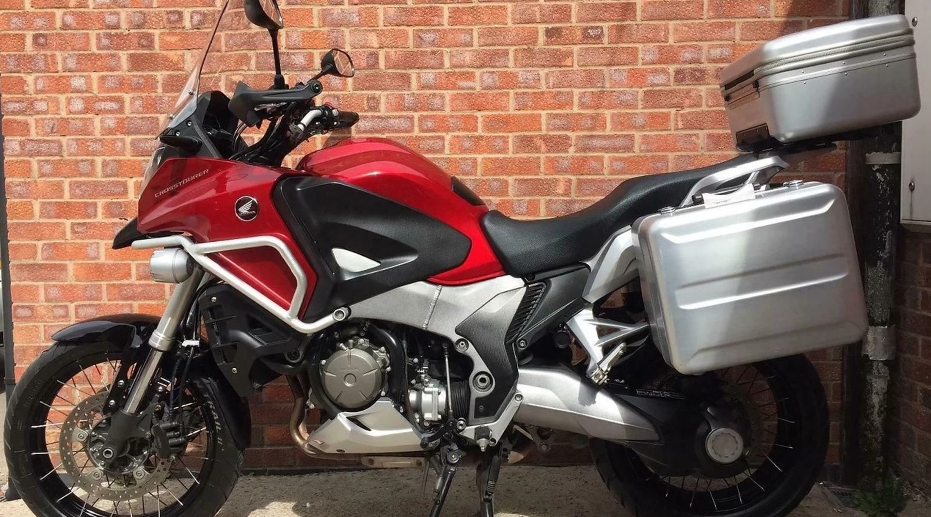 HONDA VFR 1200X MOTORBIKE / MOTORCYCLE *NO VAT* - Image 4 of 5