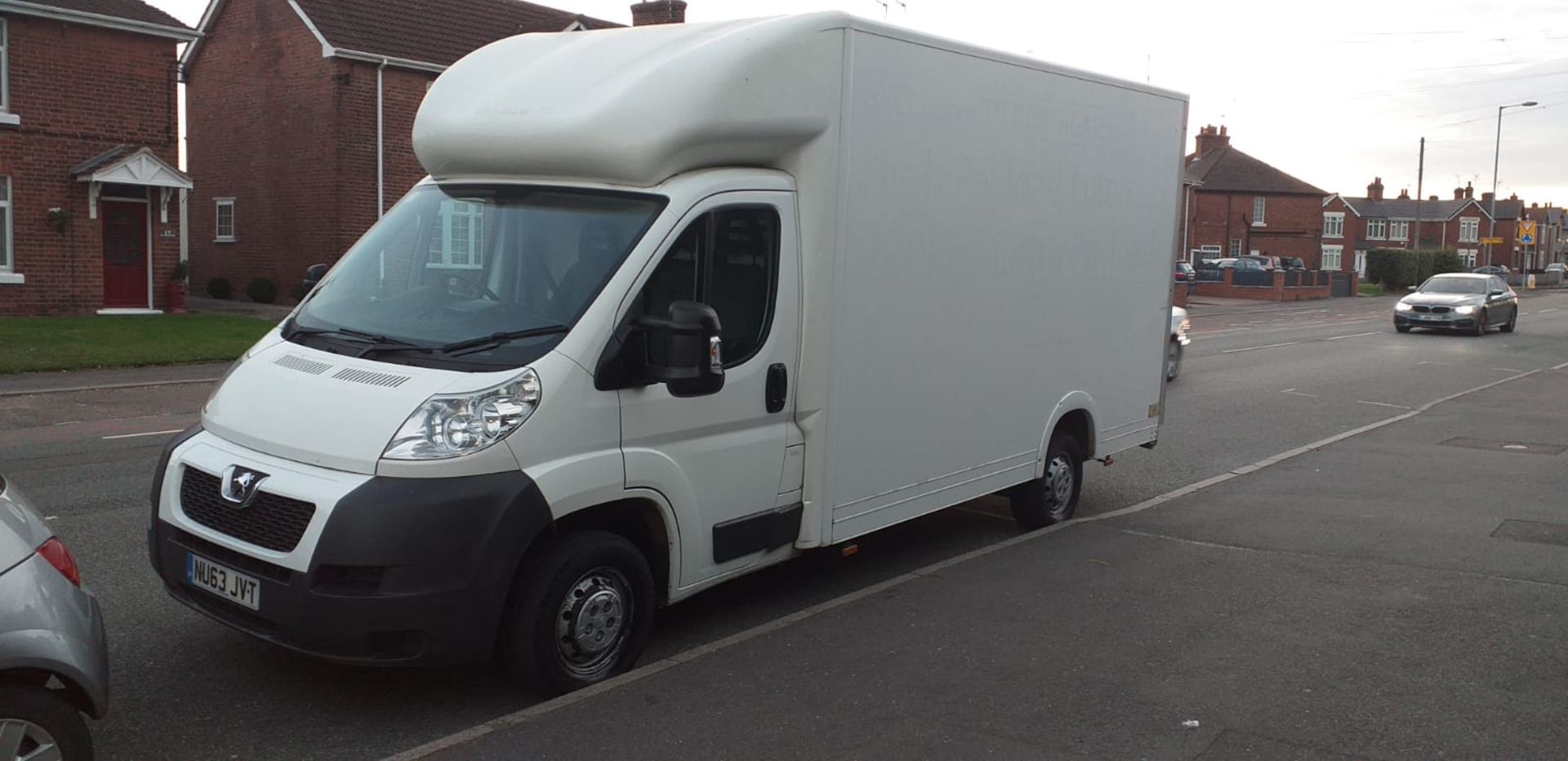 2013/63 REG PEUGEOT BOXER 335 L3 HDI 2.2 DIESEL WHITE LUTON VAN, SHOWING 3 FORMER KEEPERS *NO VAT* - Image 4 of 17