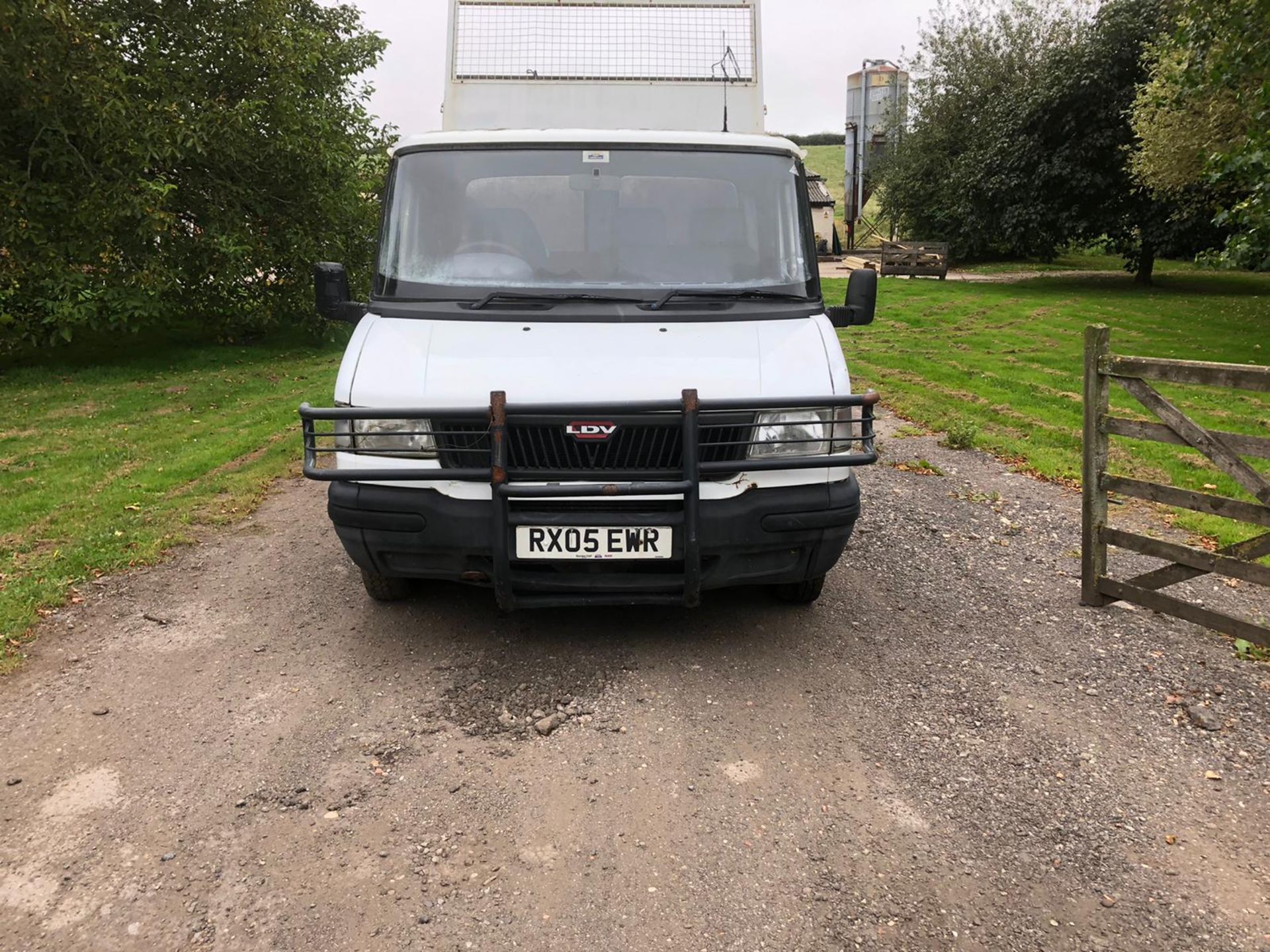 2005/05 REG LDV 400 CONVOY TD LWB 2.4 DIESEL TIPPER 80K MILES, SHOWING 1 FORMER KEEPER *NO VAT* - Image 2 of 12