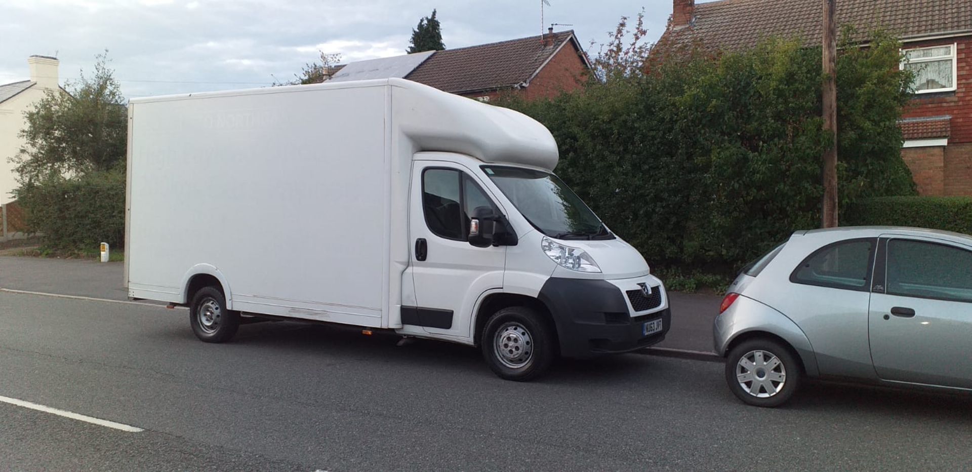 2013/63 REG PEUGEOT BOXER 335 L3 HDI 2.2 DIESEL WHITE LUTON VAN, SHOWING 3 FORMER KEEPERS *NO VAT* - Image 2 of 17