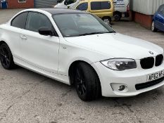 2012/62 REG BMW 118D ES 2.0 DIESEL WHITE COUPE, SHOWING 1 FORMER KEEPER *NO VAT*