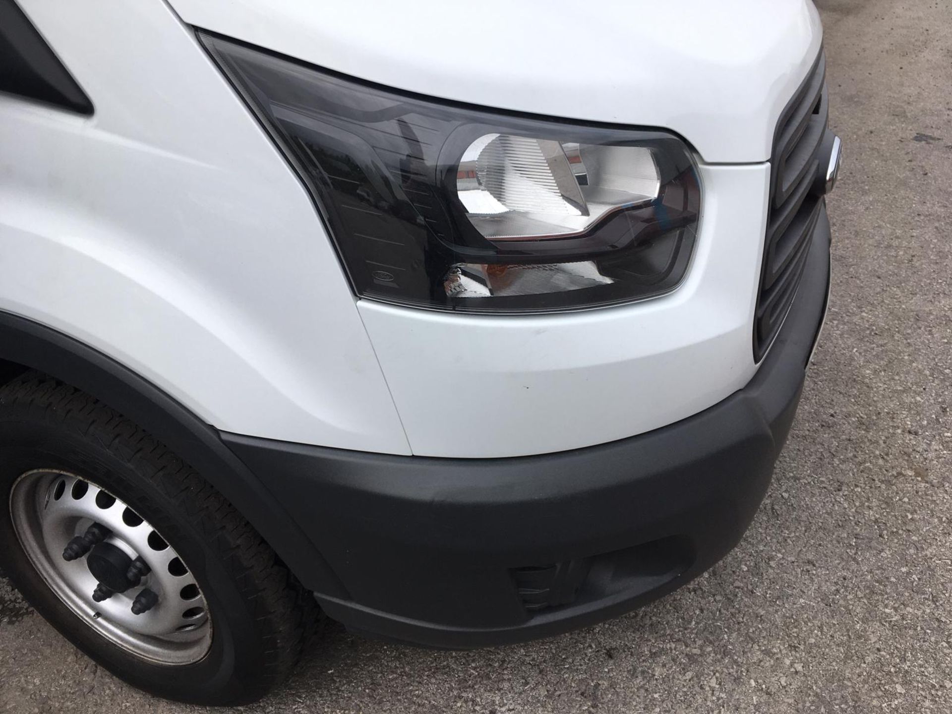 2017/17 REG FORD TRANSIT 350 L3H3 2.0 DIESEL WHITE PANEL VAN, SHOWING 1 FORMER KEEPER *NO VAT* - Image 3 of 17