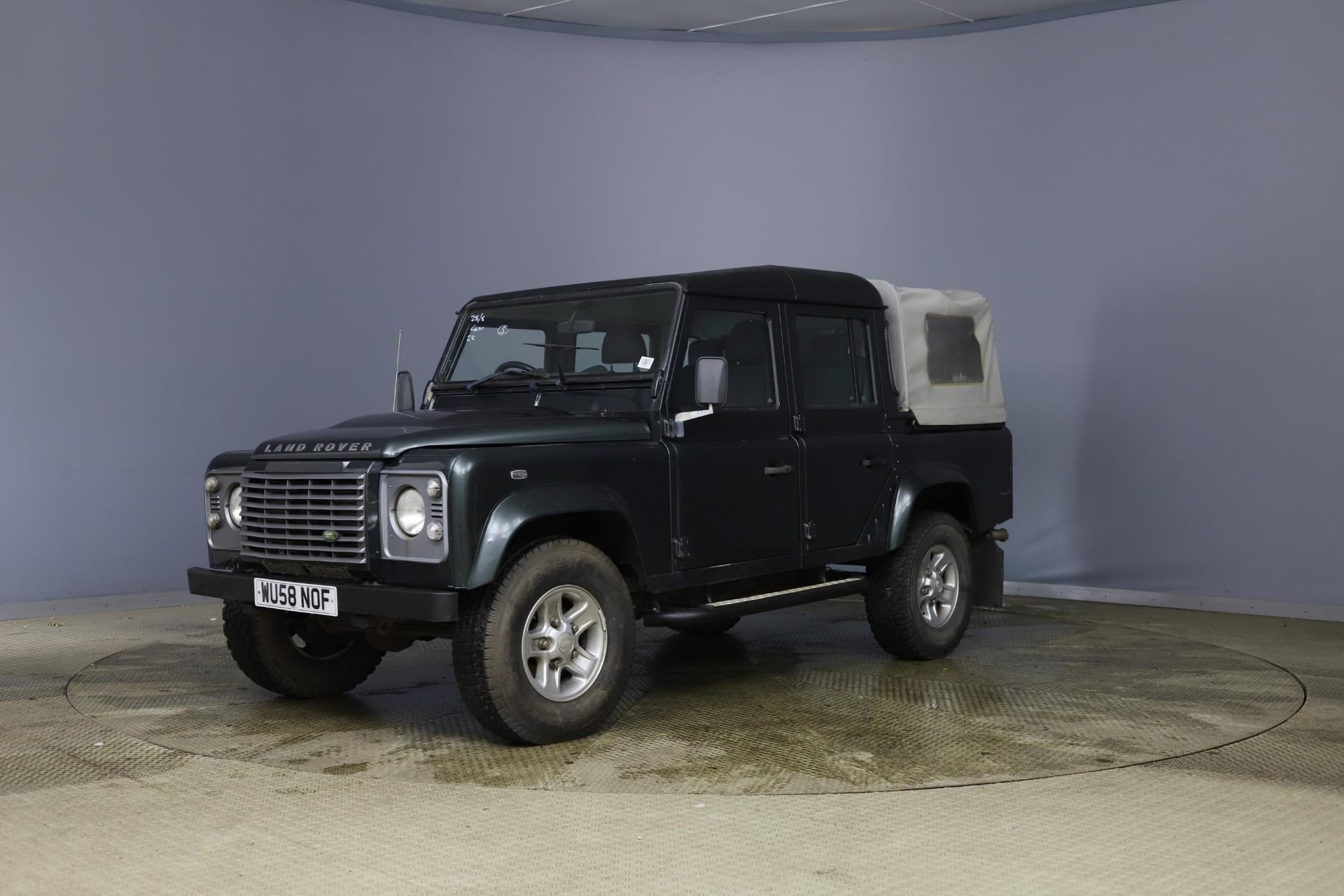 2008/58 REG LAND ROVER DEFENDER 110 XS DC LWB 2.4 DIESEL GREEN LIGHT 4X4, SHOWING 2 FORMER KEEPERS - Image 3 of 12