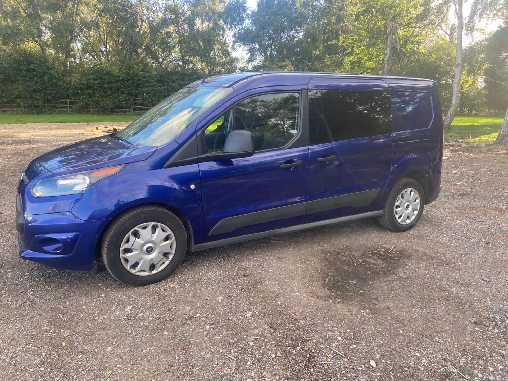 2016/66 REG FORD TRANSIT CONNECT 230 1.5 DIESEL BLUE PANEL VAN, SHOWING 0 FORMER KEEPERS *PLUS VAT* - Image 3 of 10