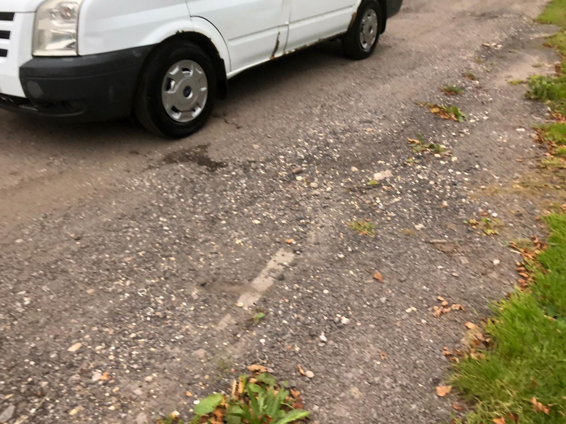 2009/09 REG FORD TRANSIT 110 T260S TREND 2.2 DIESEL PANEL VAN, SHOWING 3 FORMER KEEPERS *NO VAT* - Image 5 of 12