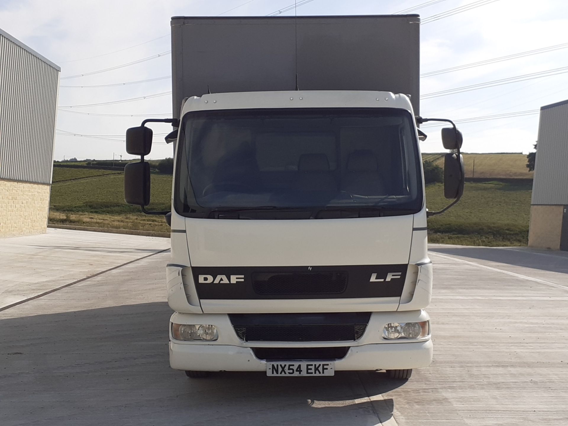 2004/54 REG DAF TRUCKS FA LF45.150 7.5 TON BOX VAN LORRY, SHOWING 2 FORMER KEEPERS *NO VAT* - Image 2 of 12