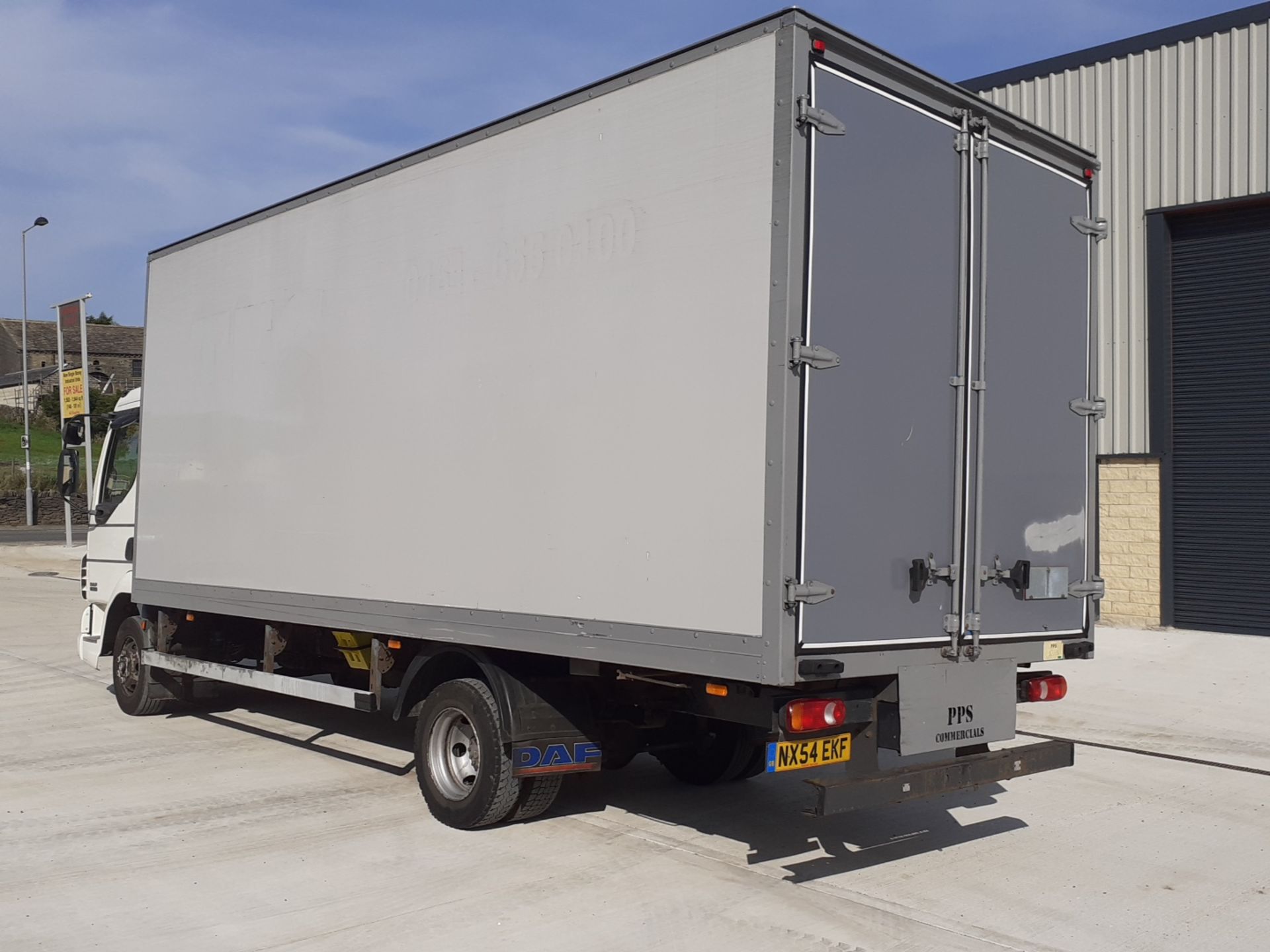 2004/54 REG DAF TRUCKS FA LF45.150 7.5 TON BOX VAN LORRY, SHOWING 2 FORMER KEEPERS *NO VAT* - Image 5 of 12