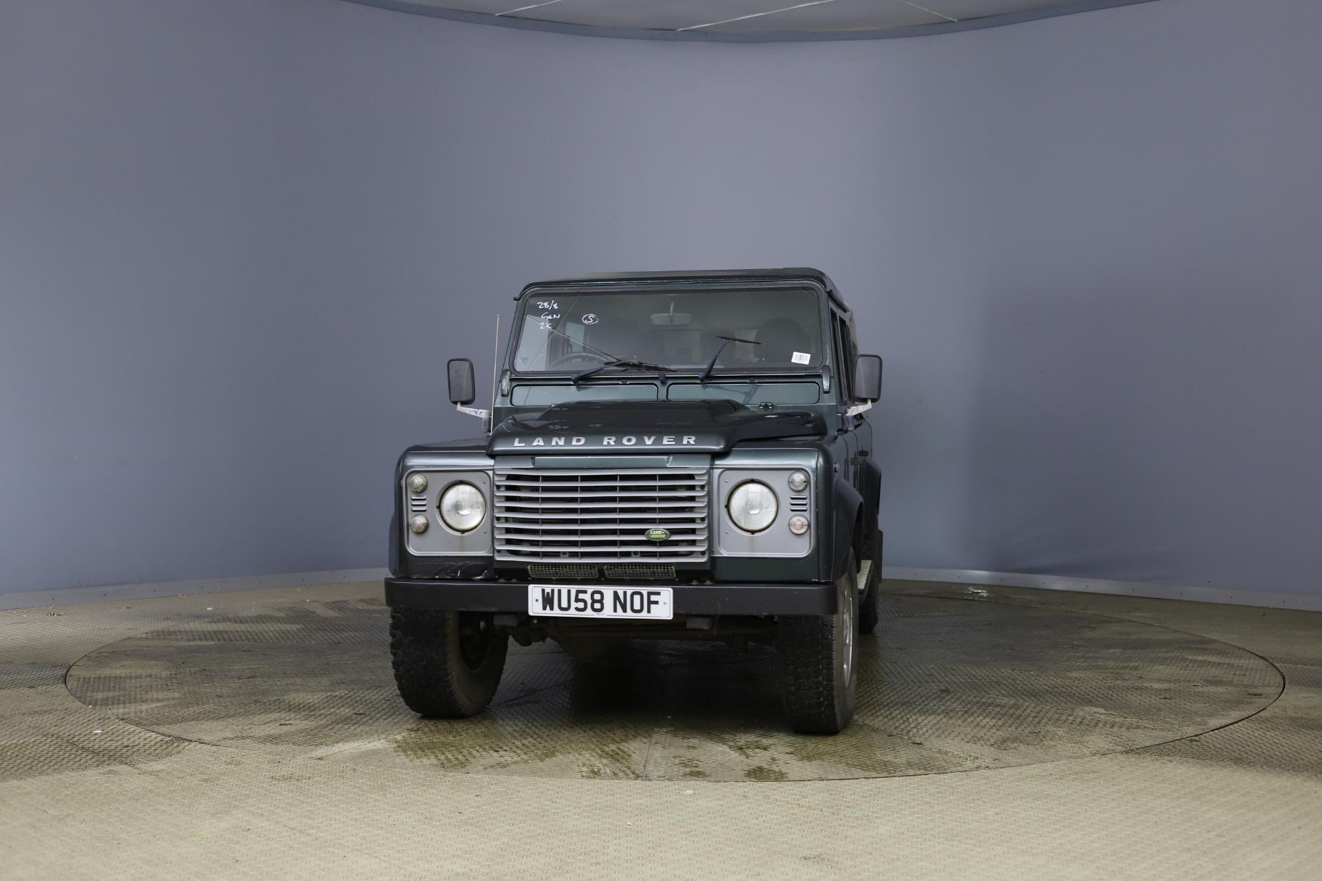 2008/58 REG LAND ROVER DEFENDER 110 XS DC LWB 2.4 DIESEL GREEN LIGHT 4X4, SHOWING 2 FORMER KEEPERS - Image 2 of 12