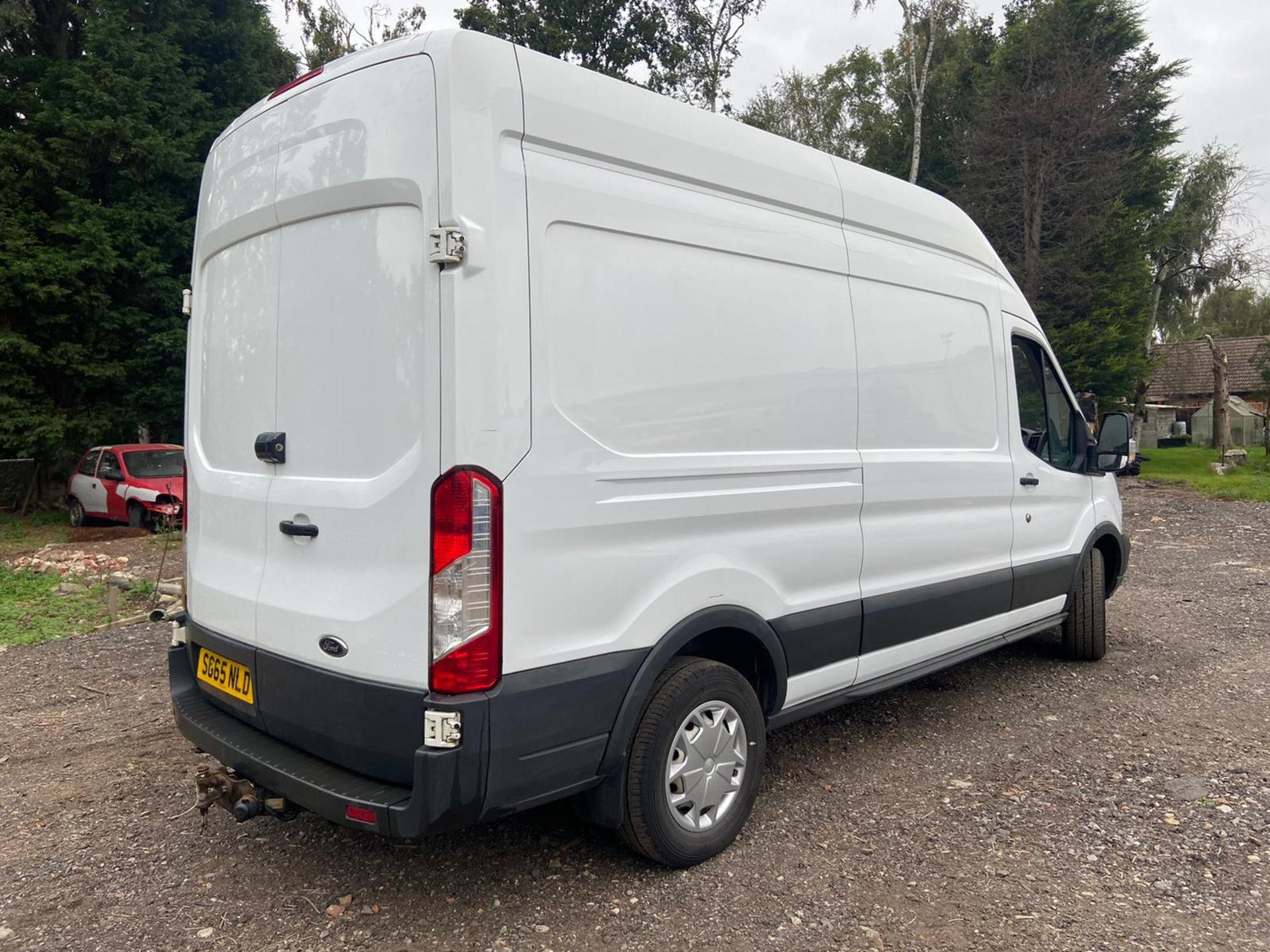 2015/65 REG FORD TRANSIT 350 2.2 DIESEL WORKSHOP 110V & 240V PANEL VAN, SHOWING 0 FORMER KEEPERS - Image 6 of 13