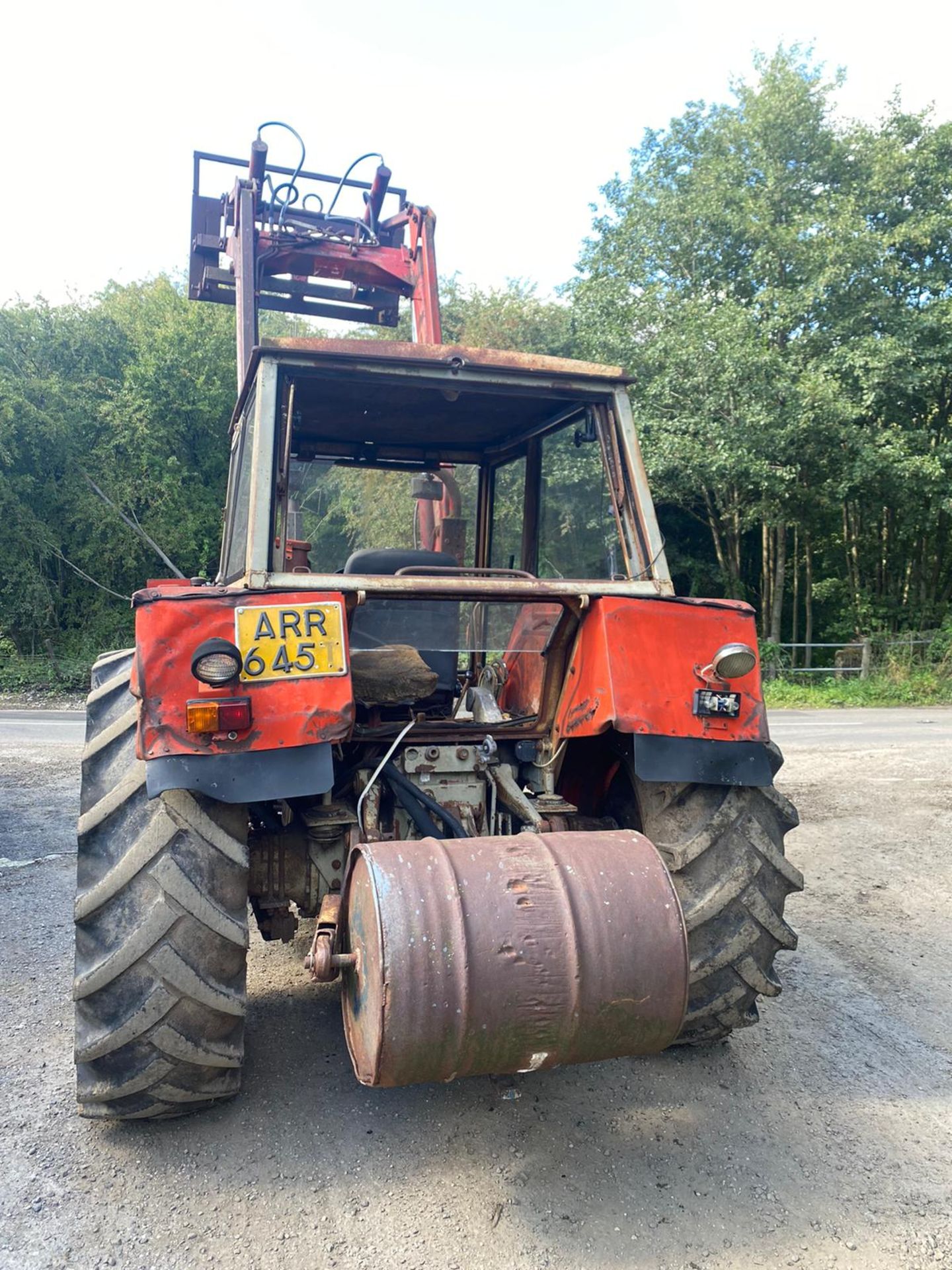 ZETOR CRYSTAL 8011 LOADER TRACTOR, RUNS, WORKS AND LIFTS, IN GOOD CONDITION *PLUS VAT* - Image 5 of 6