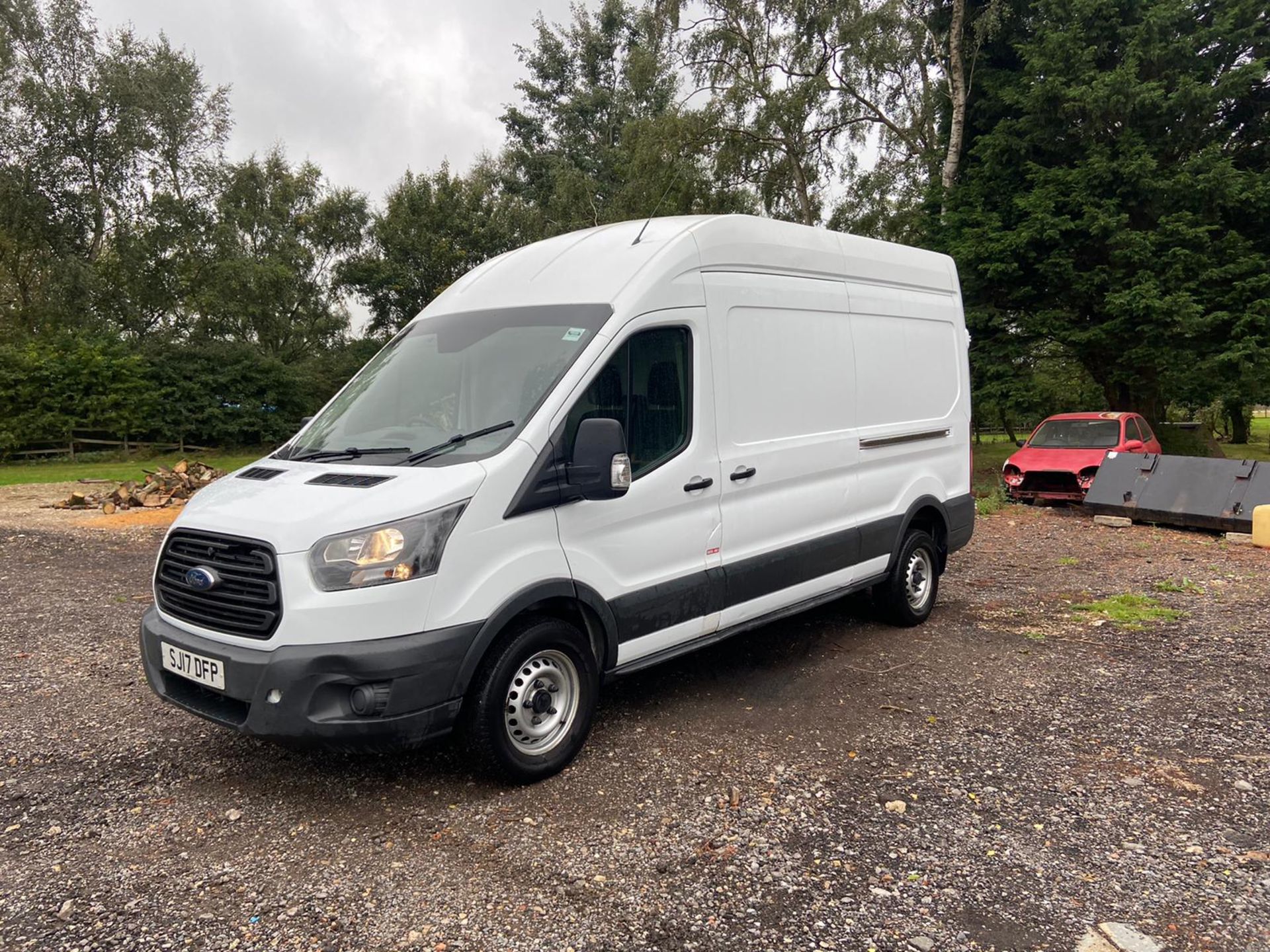 2017/17 REG FORD TRANSIT 350 2.0 DIESEL WHITE PANEL VAN, SHOWING 0 FORMER KEEPERS *PLUS VAT* - Image 3 of 8